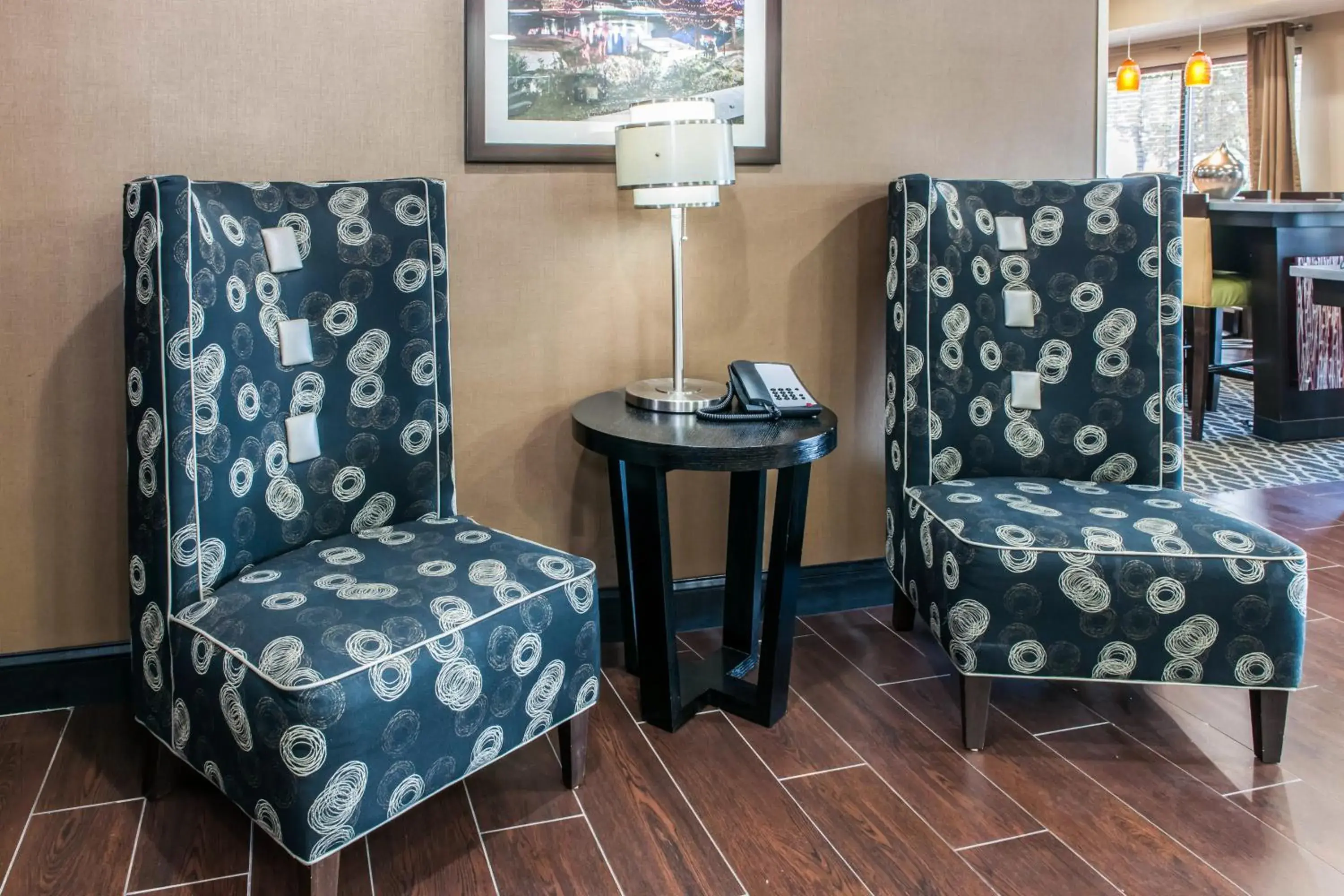 Seating area, Lobby/Reception in Comfort Inn Blue Ash North