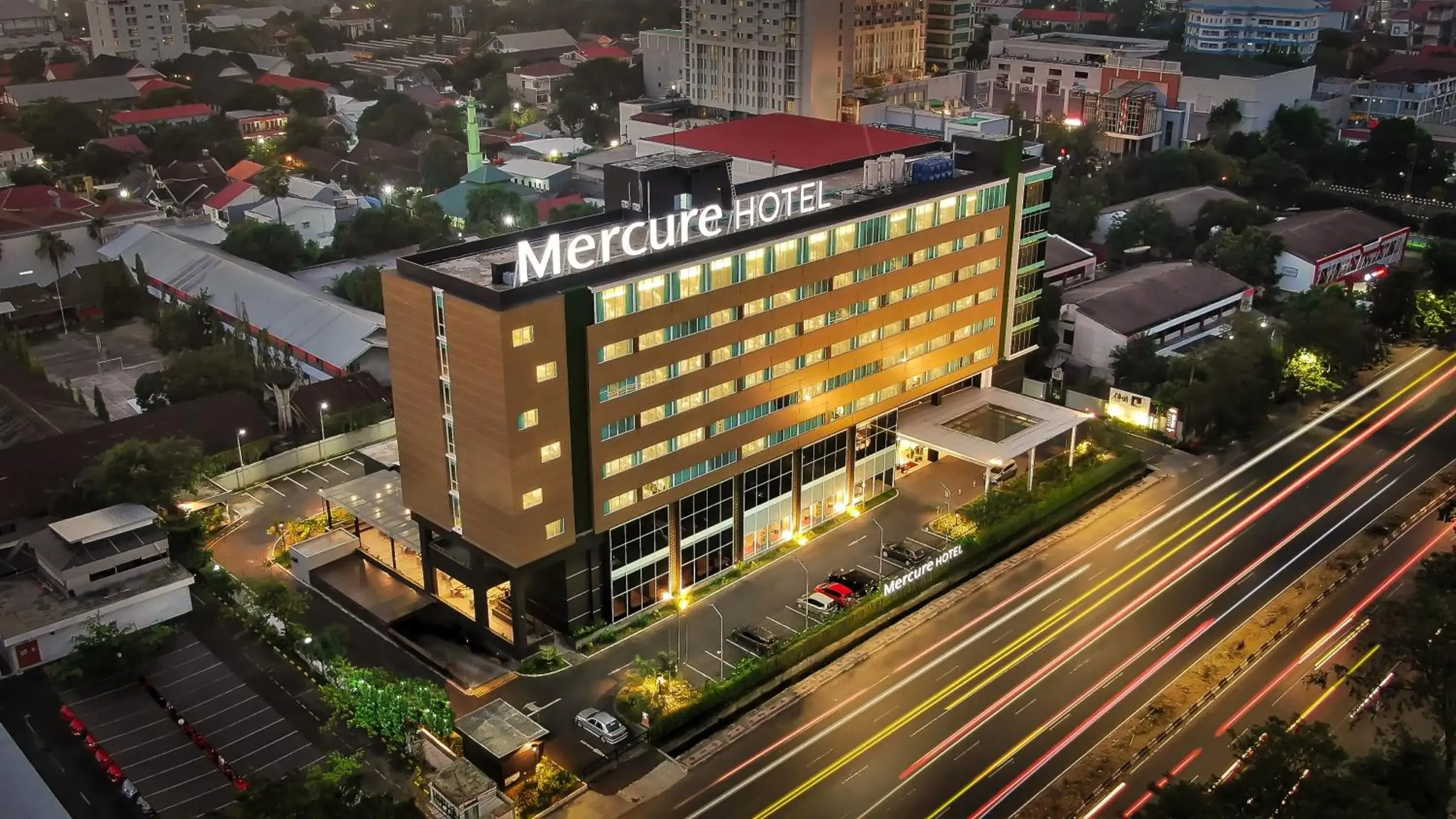 Property building, Bird's-eye View in Mercure Makassar Nexa Pettarani