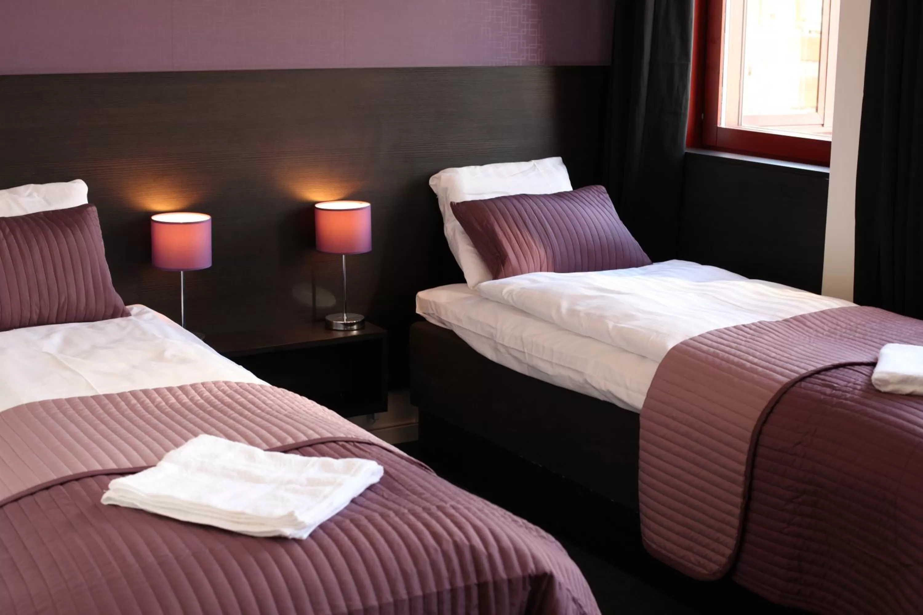 Photo of the whole room, Bed in Nacka Stadshotell