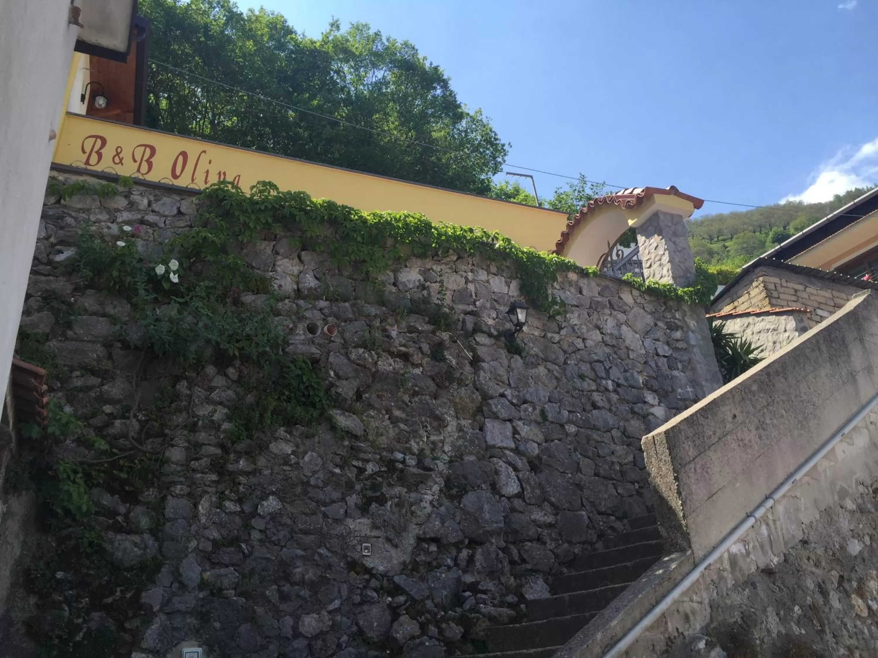 Facade/entrance in B&B Oliva