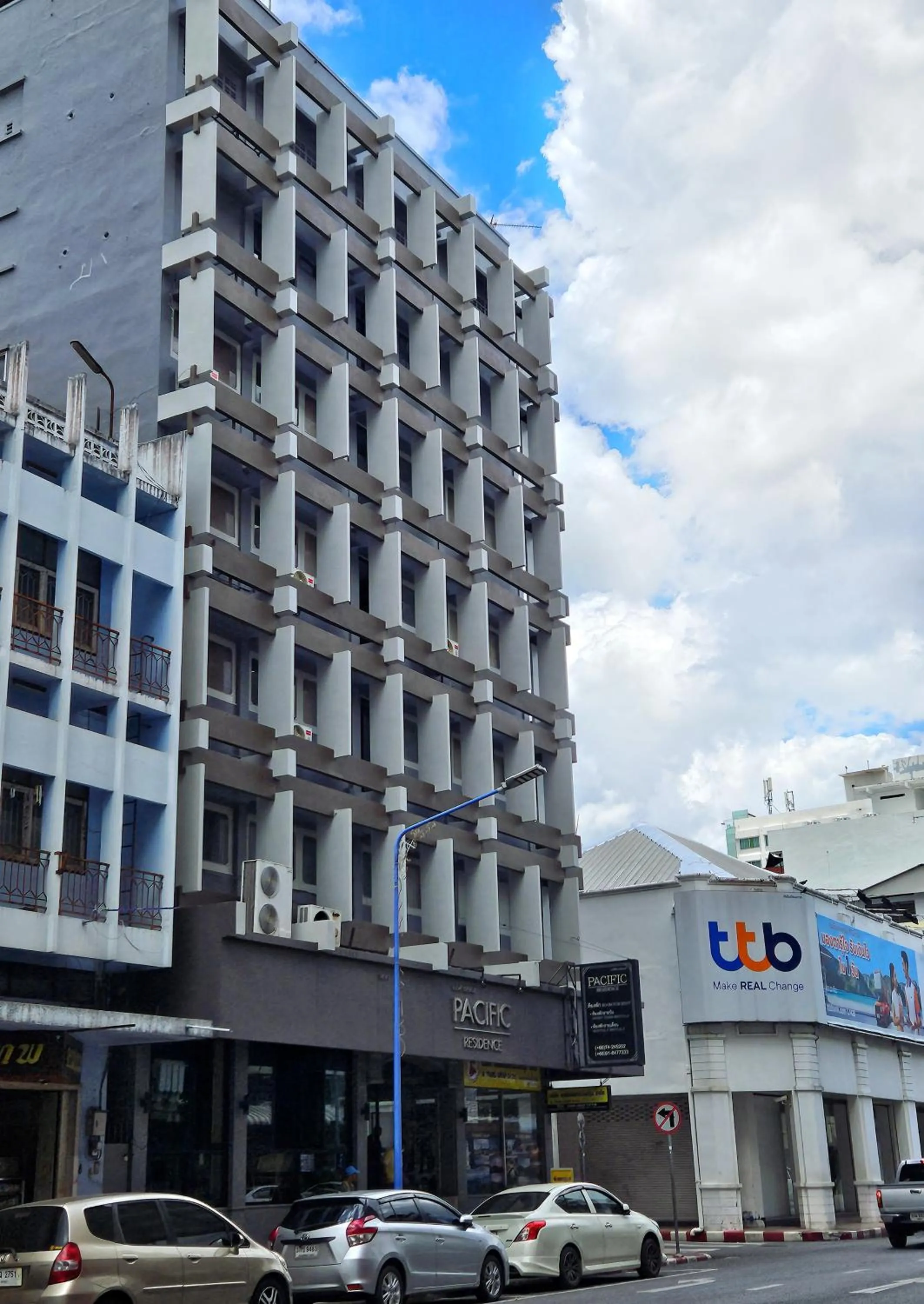 Property building in Pacific Residence