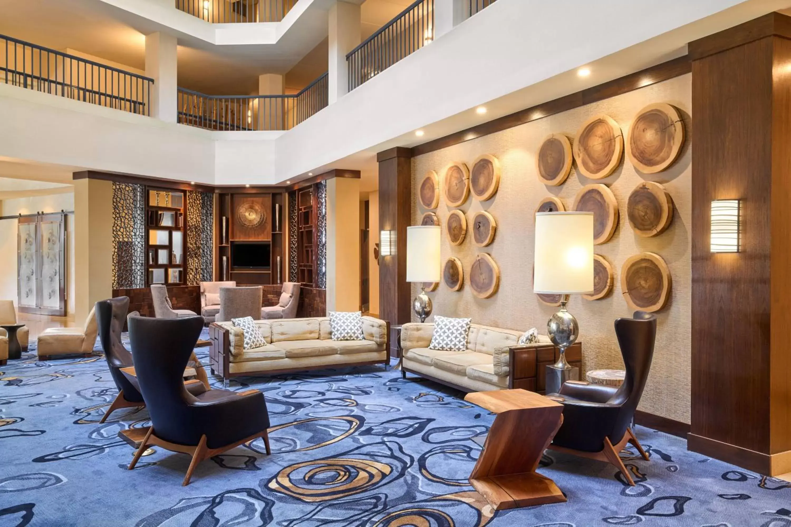 Lobby or reception, Seating Area in Delta Hotel Philadelphia Airport