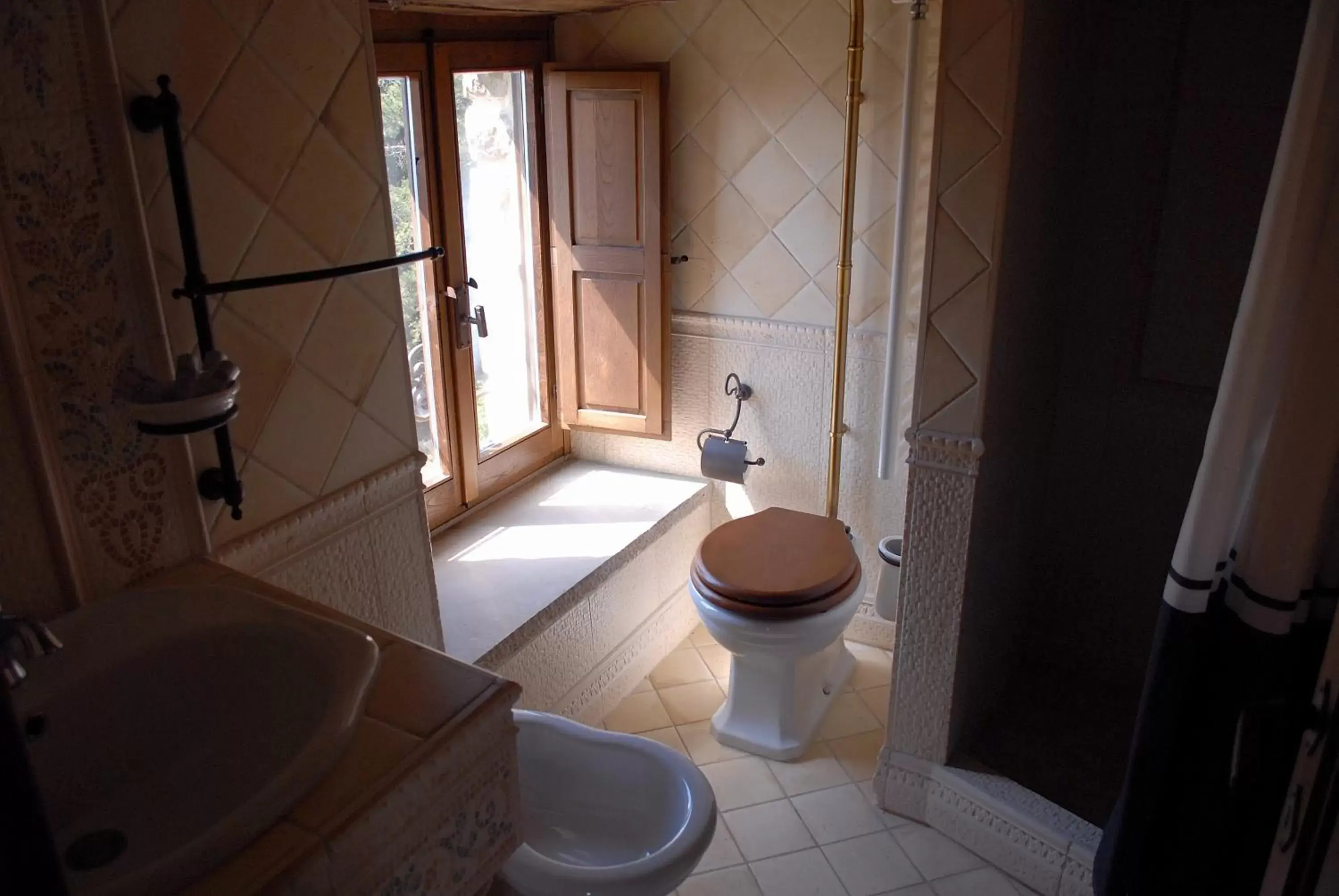 Bathroom in Castello Di Giomici