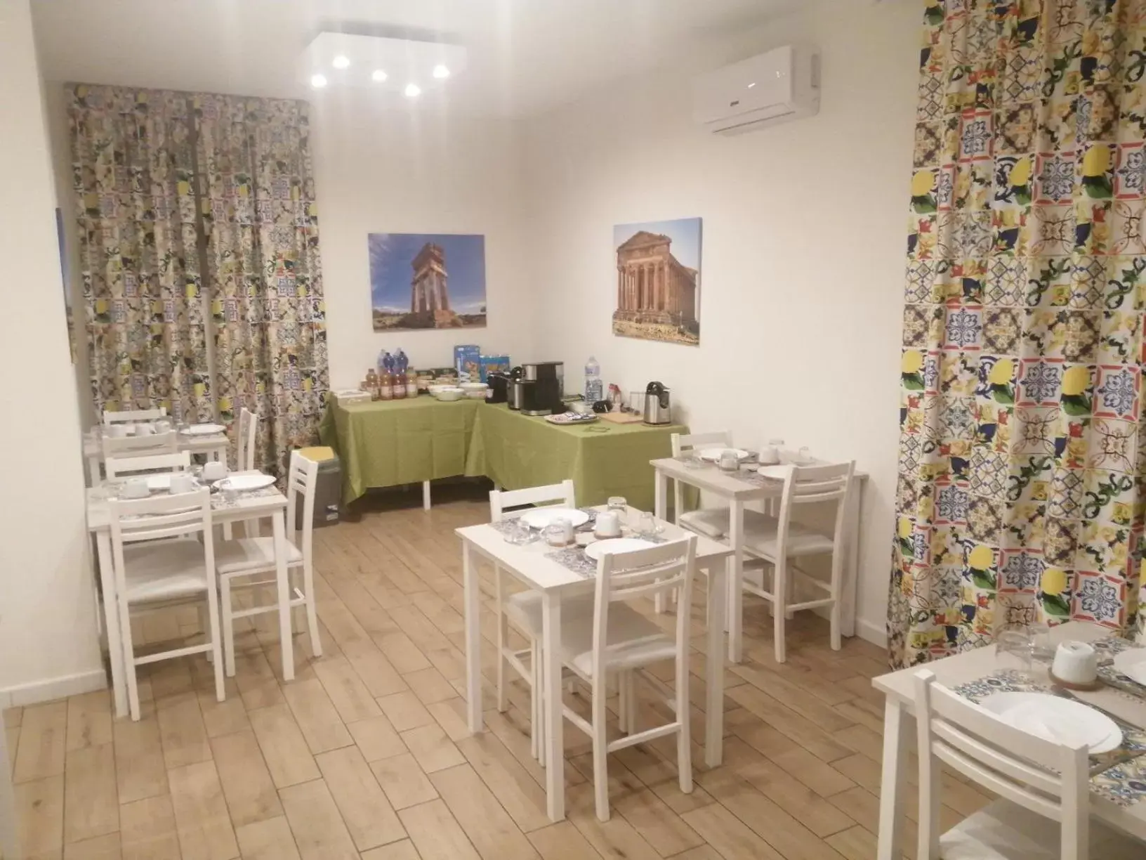 Italian breakfast, Restaurant/Places to Eat in Esseneto Rooms