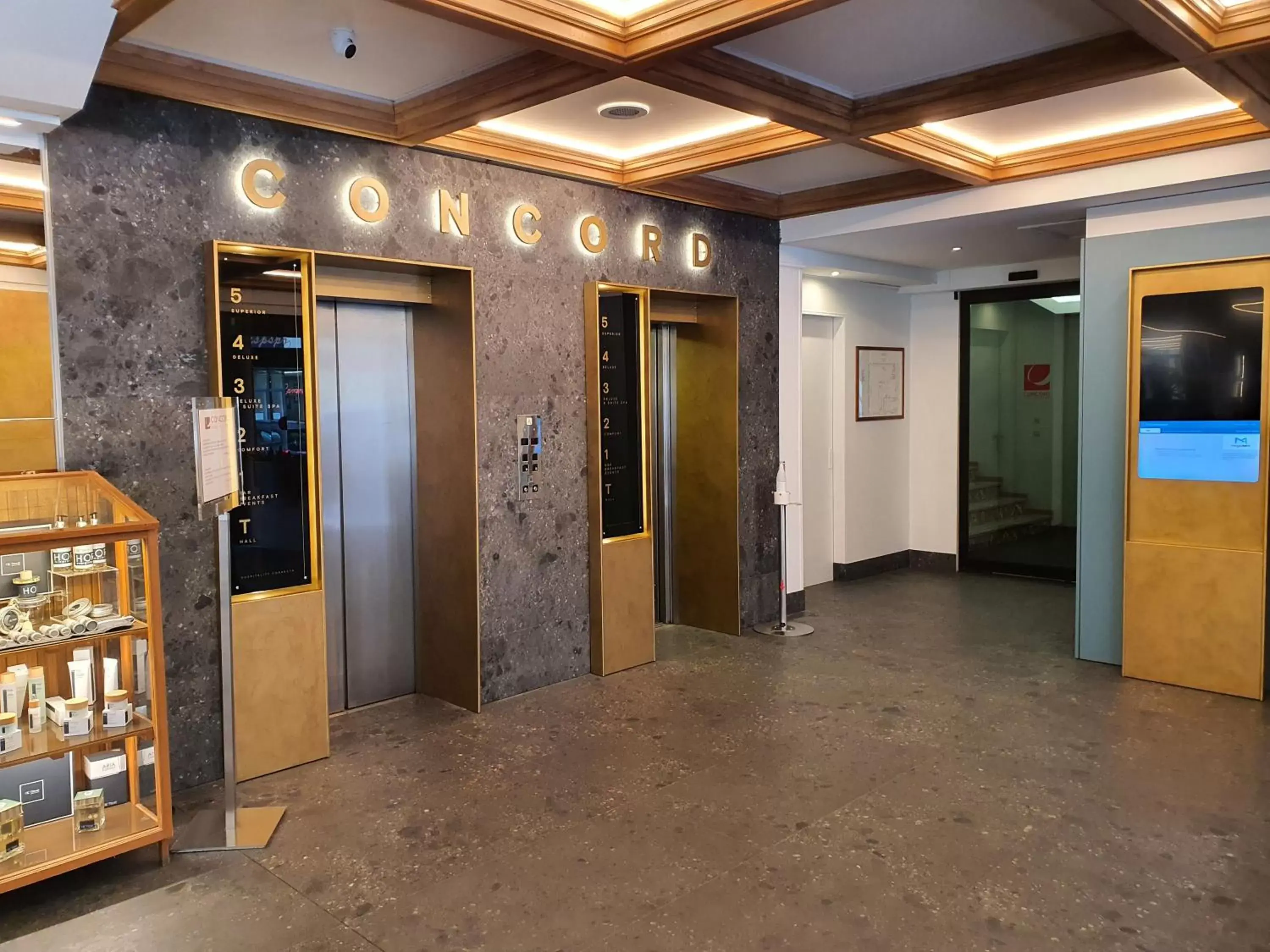 Lobby or reception in Hotel Concord