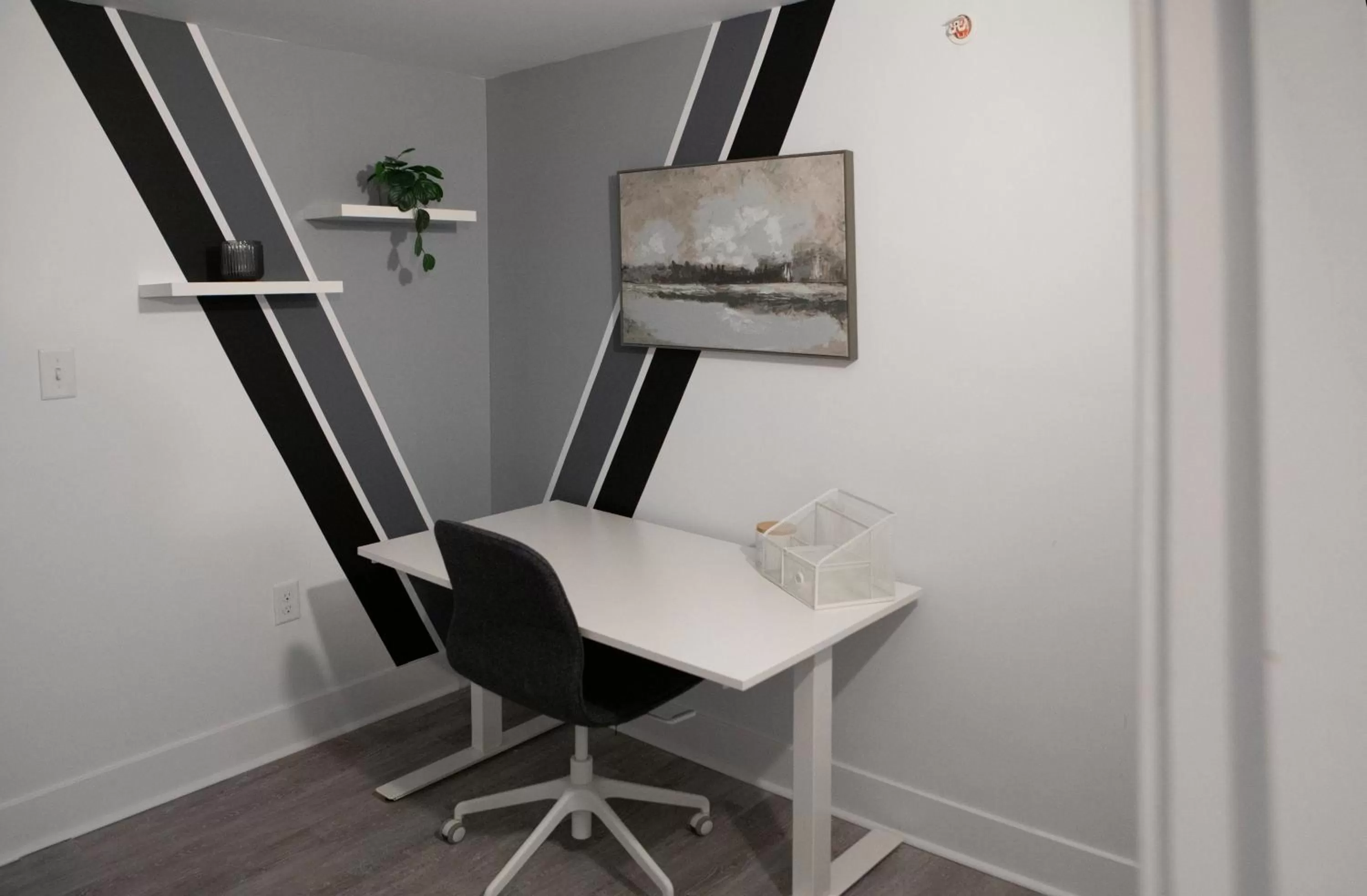 Cameo Hotel and Suites