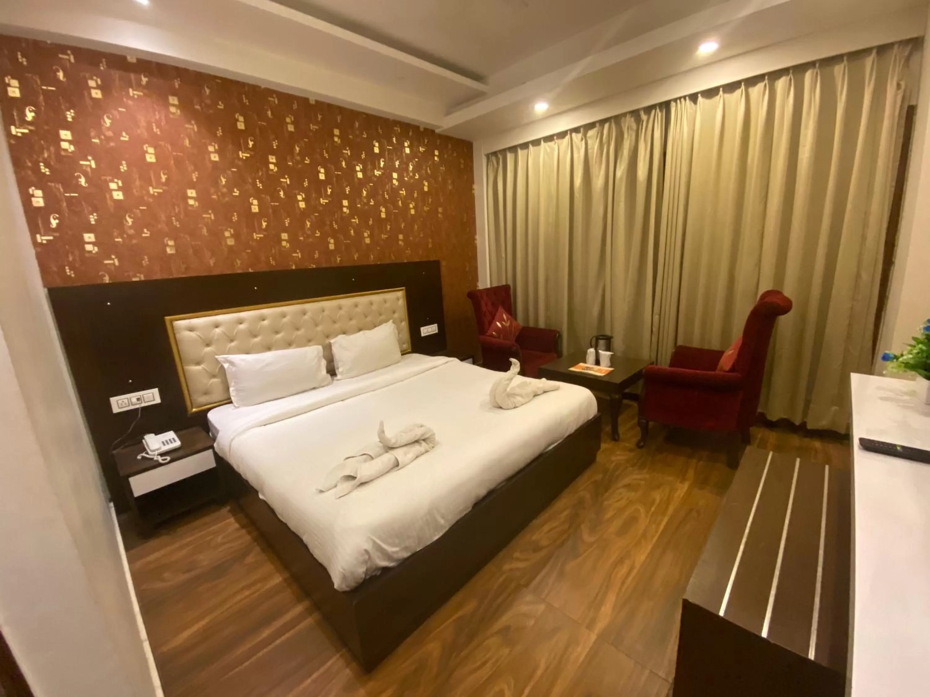 Bed in Hotel Ambika Resort Manali