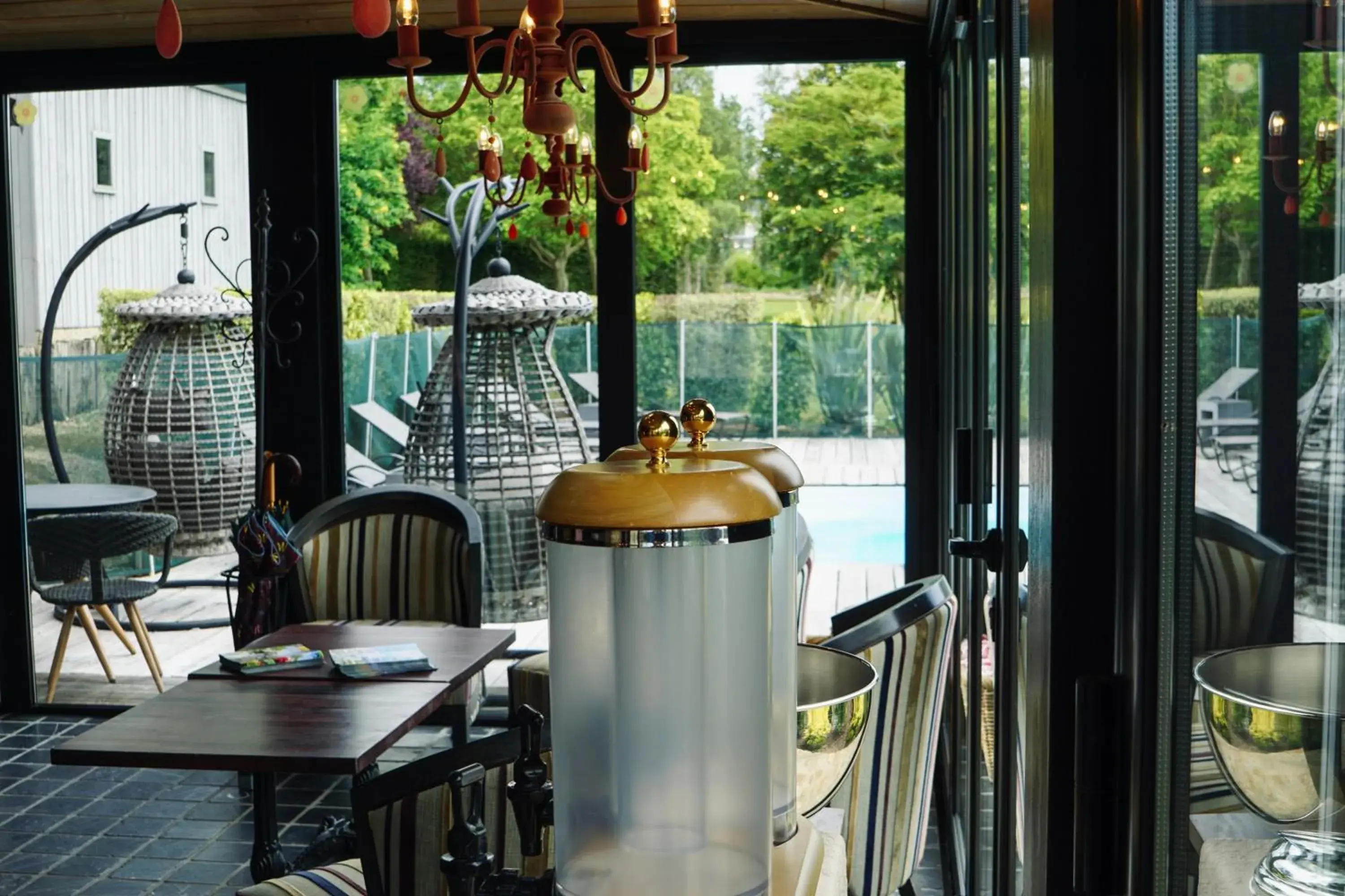 Lobby or reception, Restaurant/Places to Eat in Manoir Des Douets Fleuris