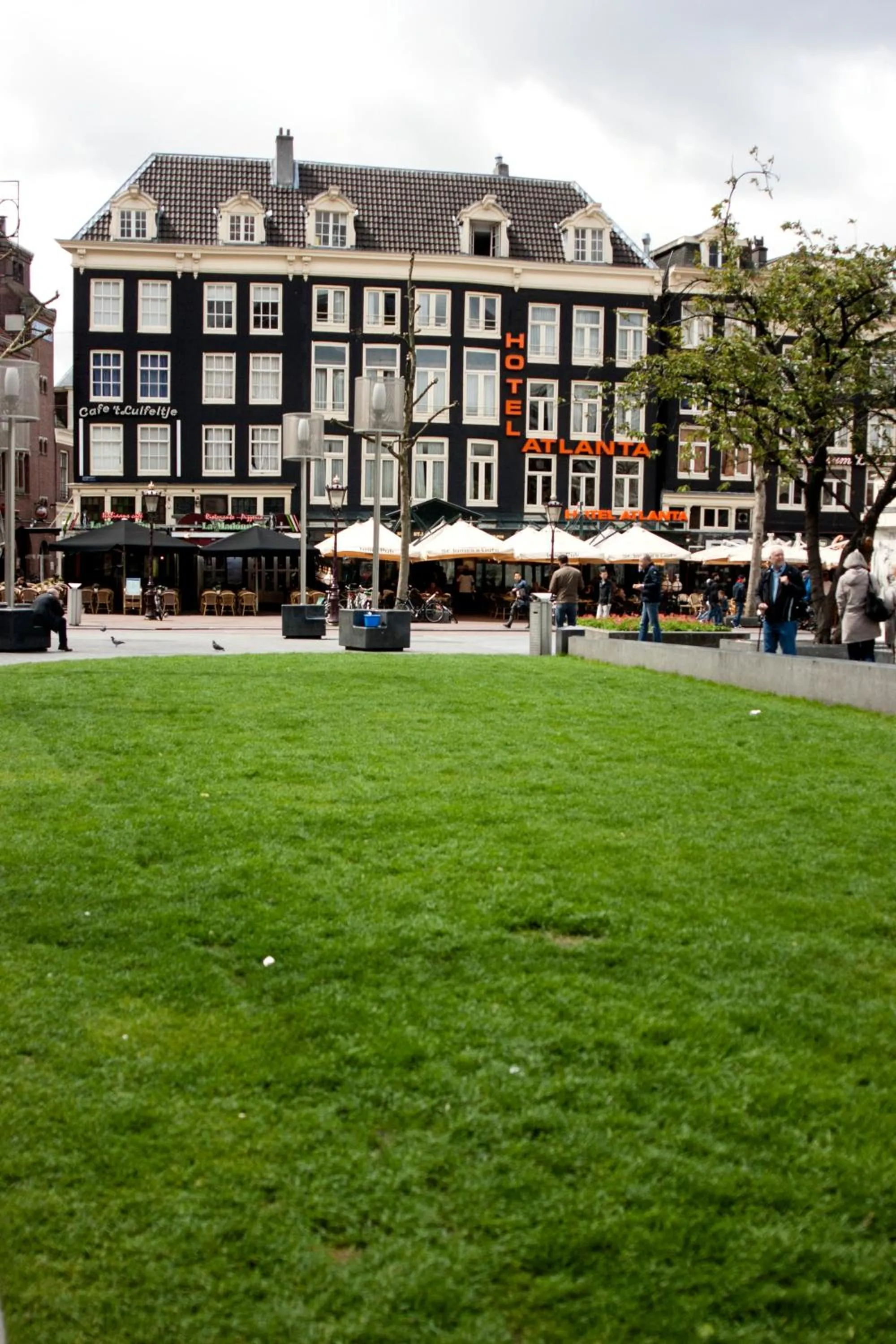 Facade/entrance in Hotel Atlanta
