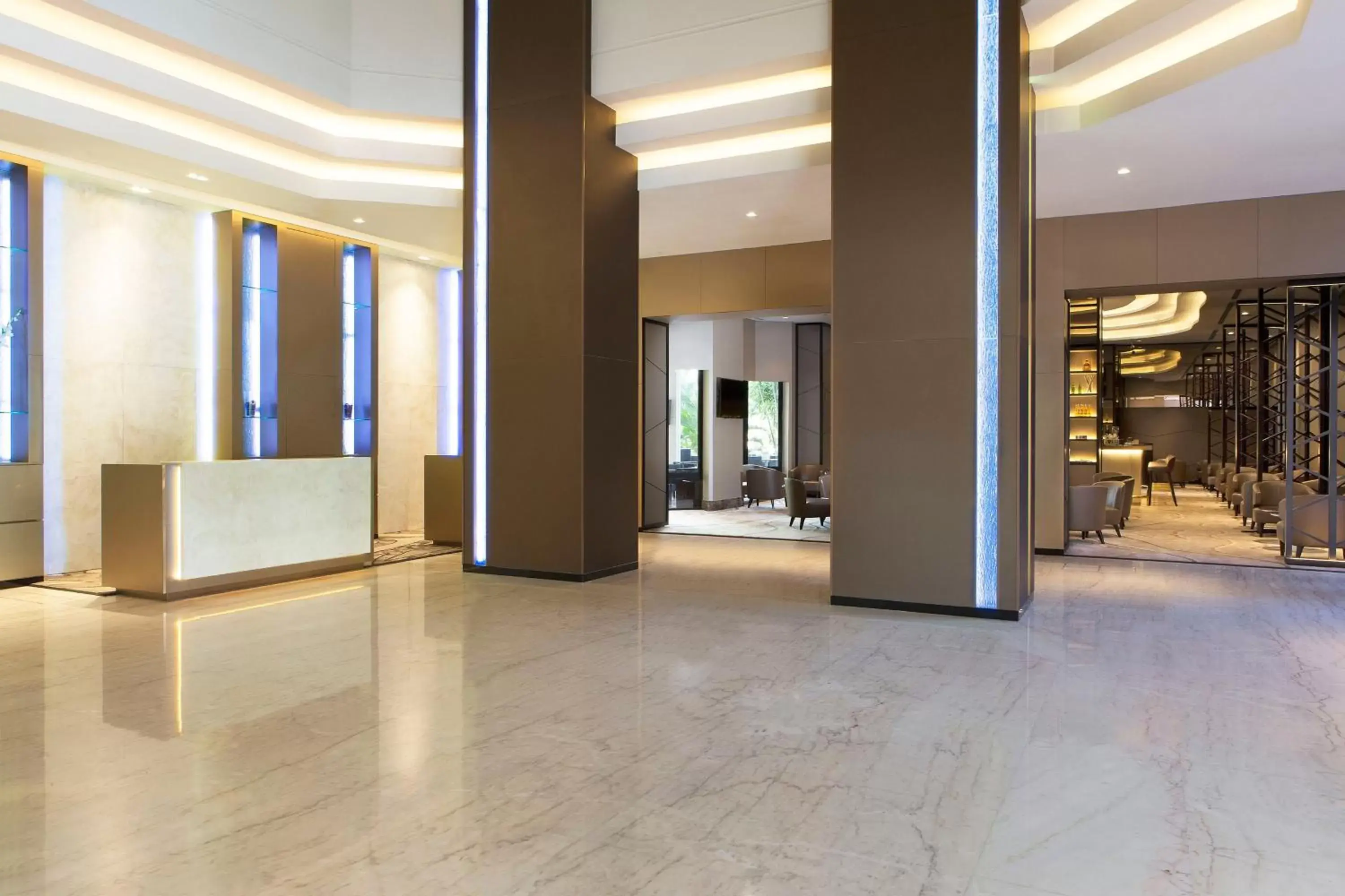 Lobby or reception, Lobby/Reception in Four Points by Sheraton Singapore, Riverview