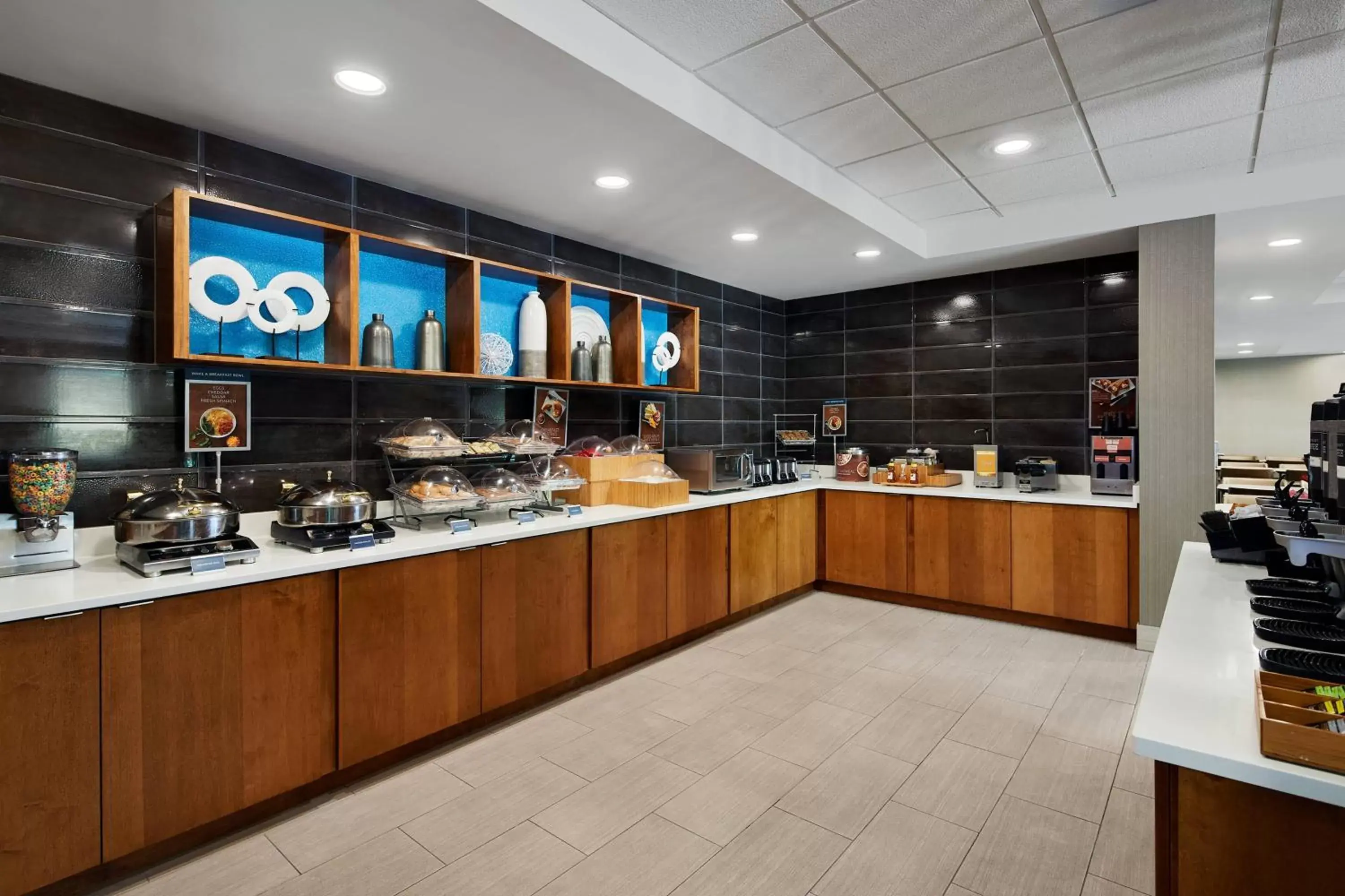 Breakfast, Restaurant/Places to Eat in SpringHill Suites by Marriott Richmond North/Glen Allen