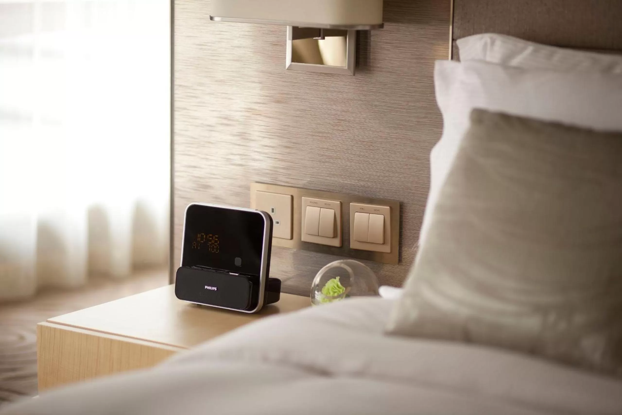 Bed in The Royal Garden