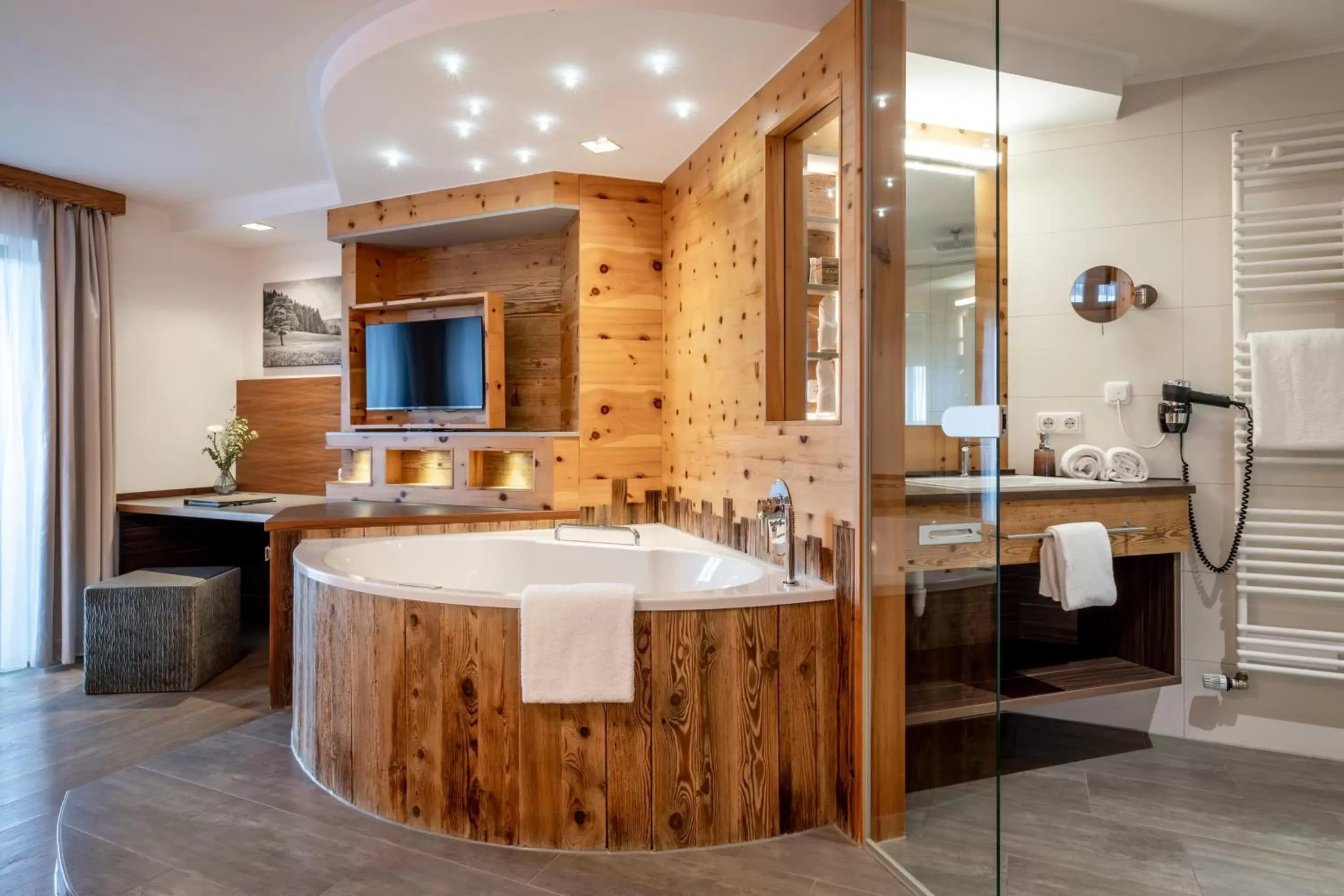 Bathroom in Hüttenhof - Wellnesshotel & Luxus-Bergchalets - Adults only