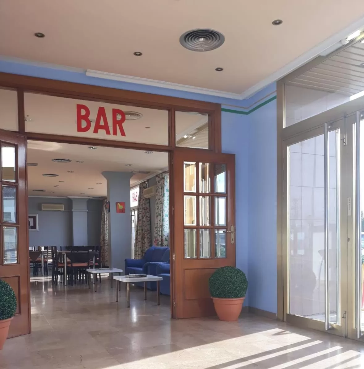 Facade/entrance in Hotel Cogullada