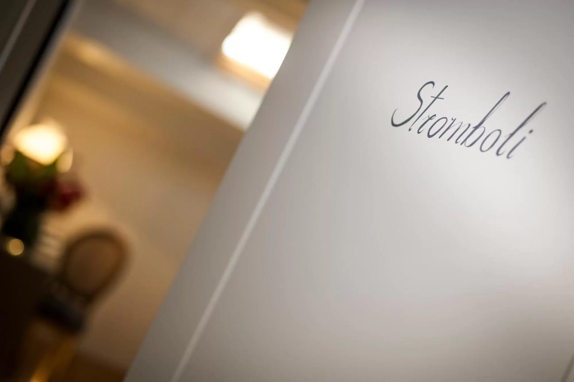 Logo/Certificate/Sign in BB 22 Palace