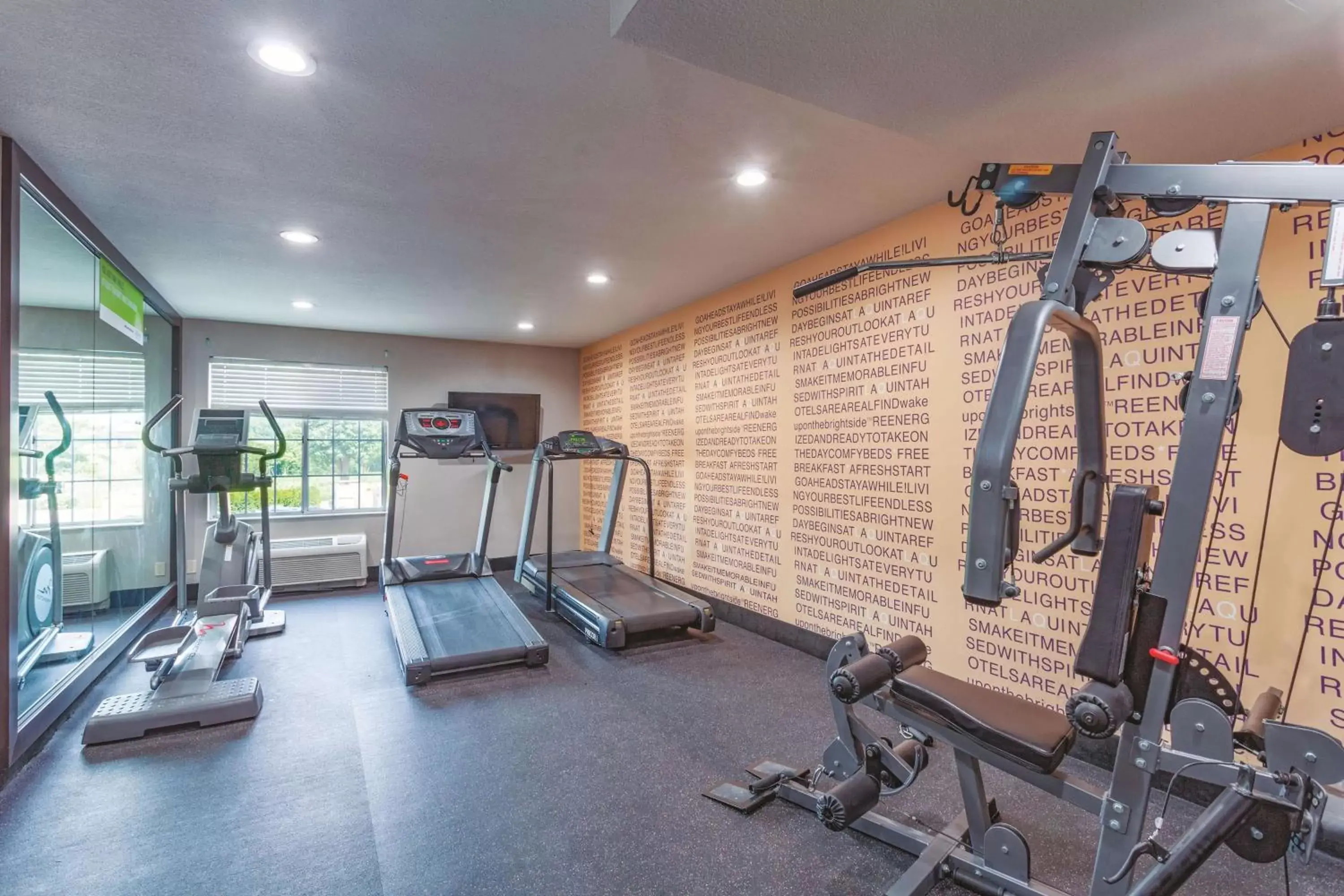 Fitness centre/facilities, Fitness Center/Facilities in La Quinta by Wyndham Knoxville North I-75