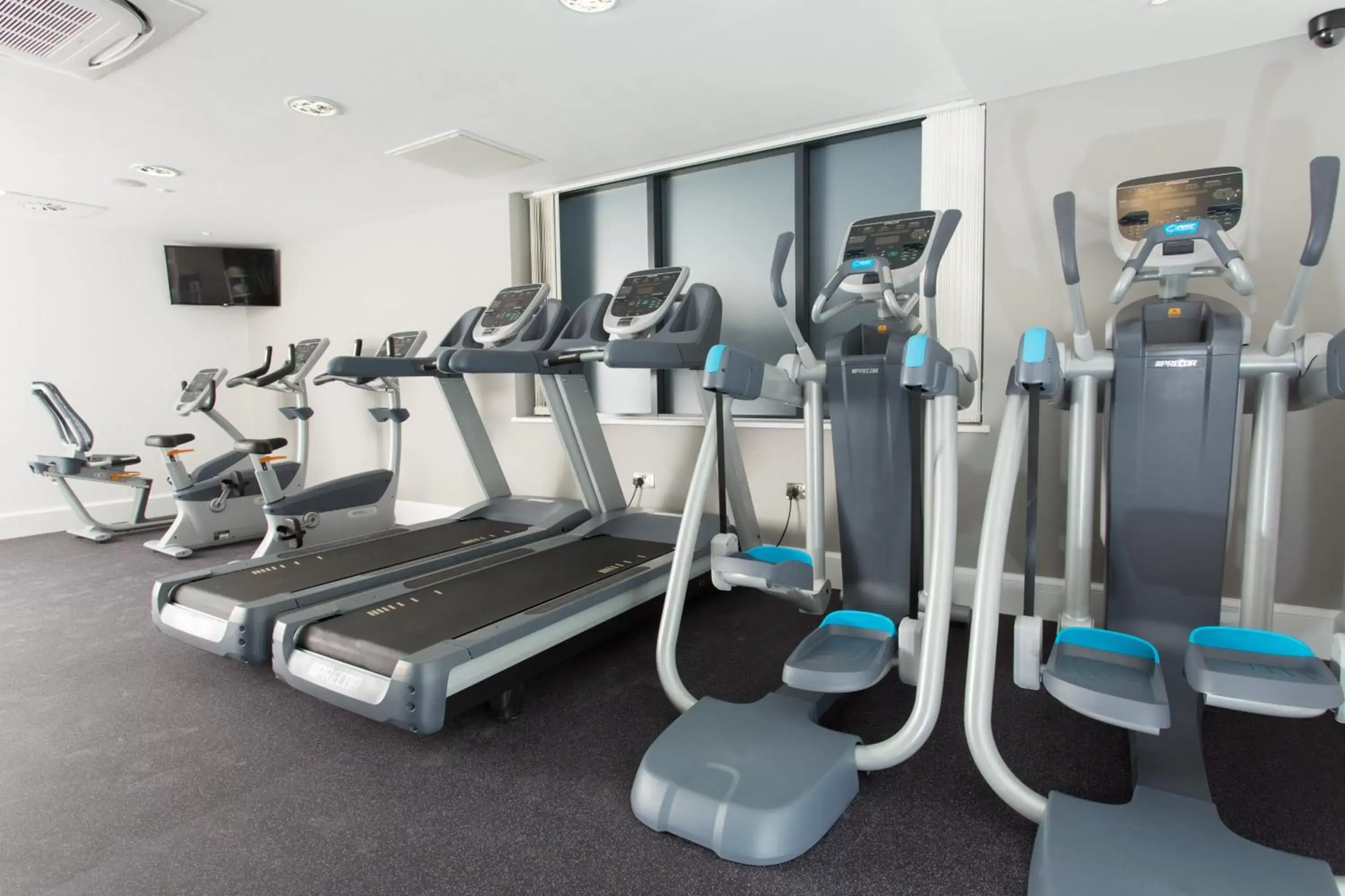 Fitness centre/facilities, Fitness Center/Facilities in Staybridge Suites Birmingham, an IHG Hotel