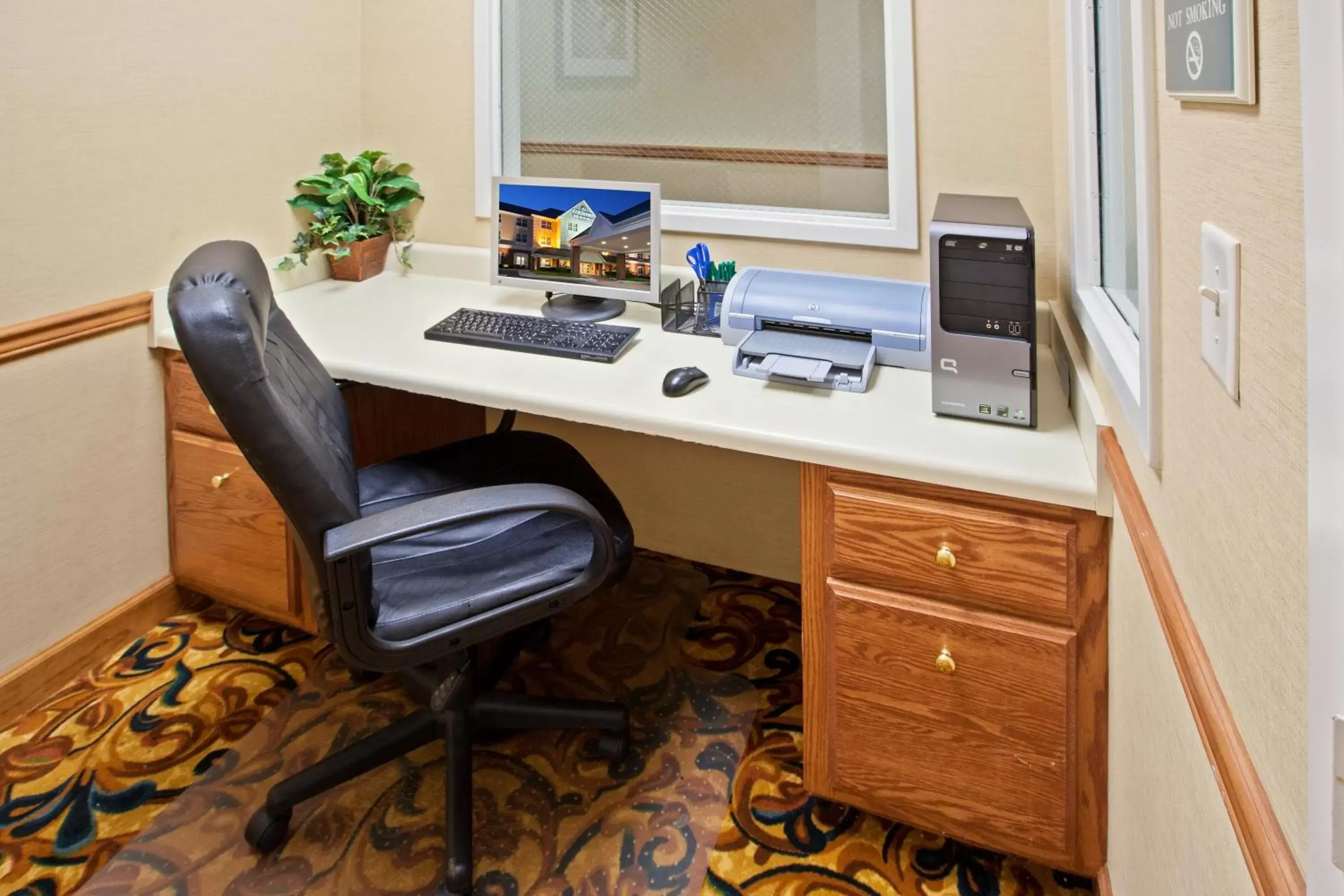 Business facilities in Country Inn & Suites by Radisson, Knoxville West, TN