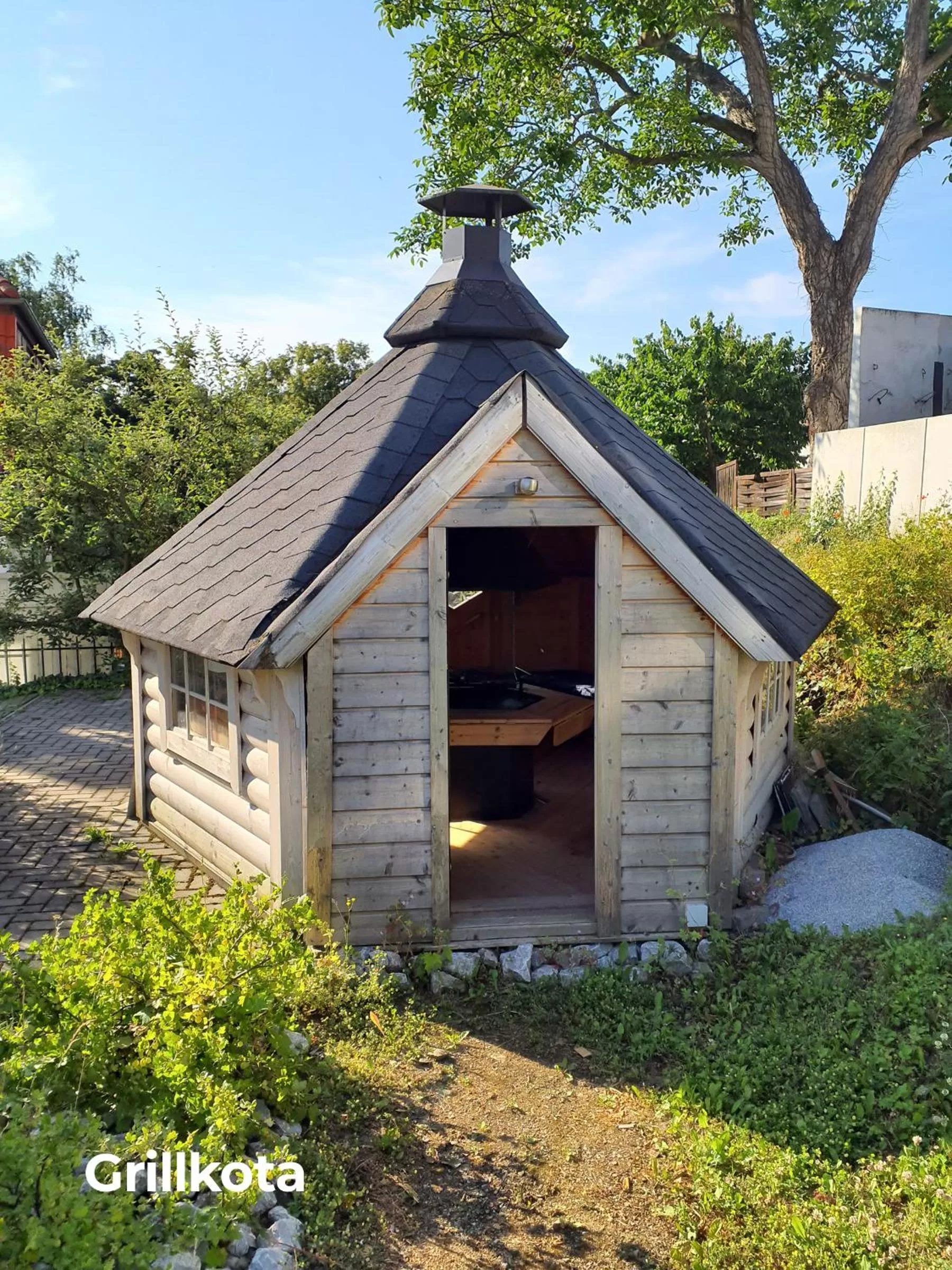 Property building in Designpension Idyll Nr2 Hotel Garni