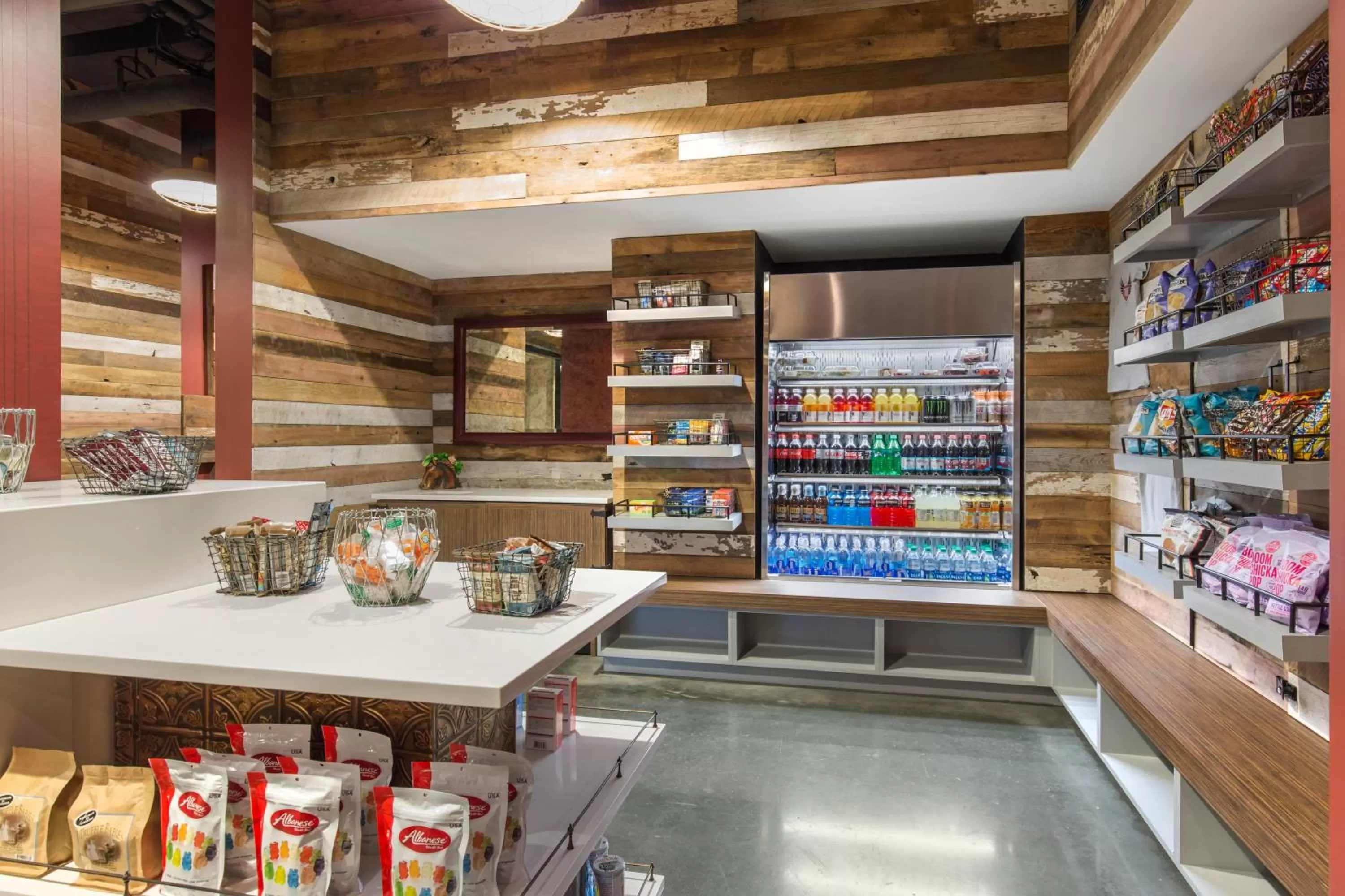 On-site shops in Cambria Hotel Nashville Downtown