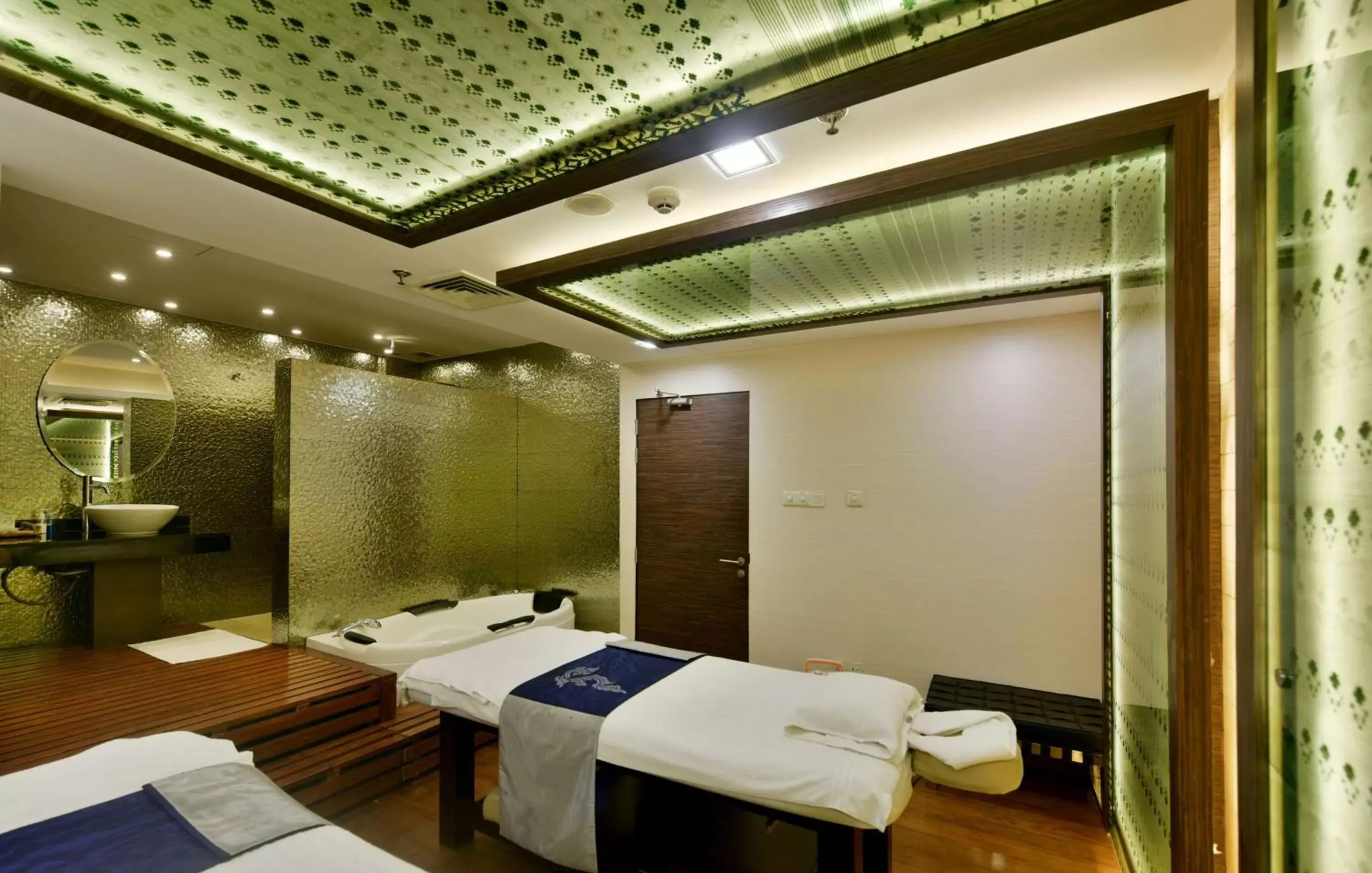 Spa and wellness centre/facilities in Radisson Blu Dhaka Water Garden Spa and wellness centre/facilities in Radisson Blu Dhaka Water Garden