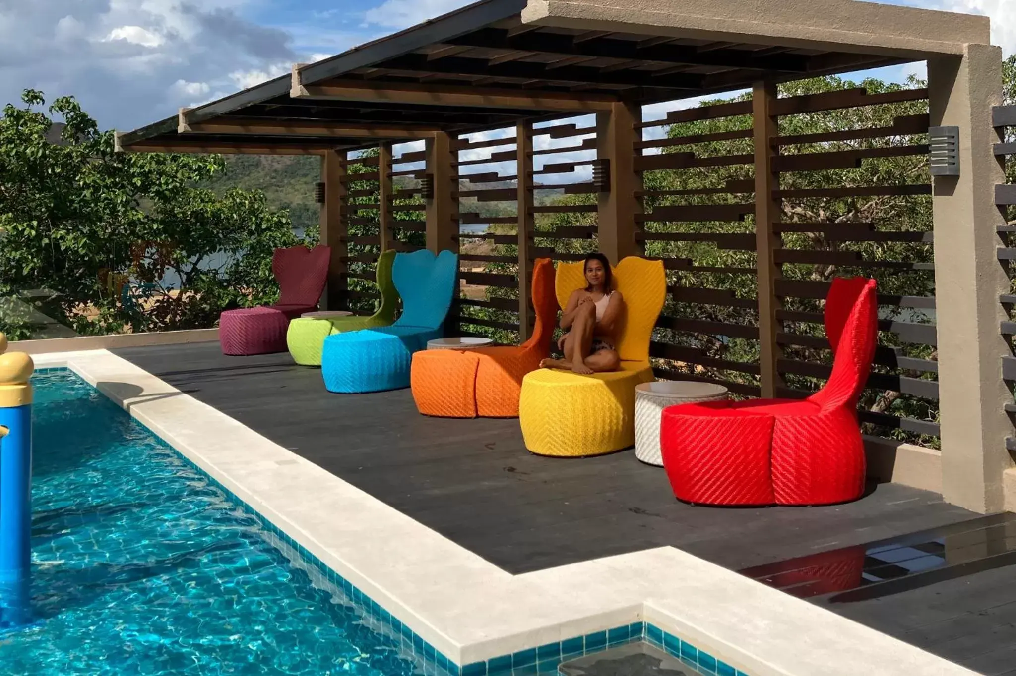 Swimming pool in Zuri Resort Swimming pool in Zuri Resort