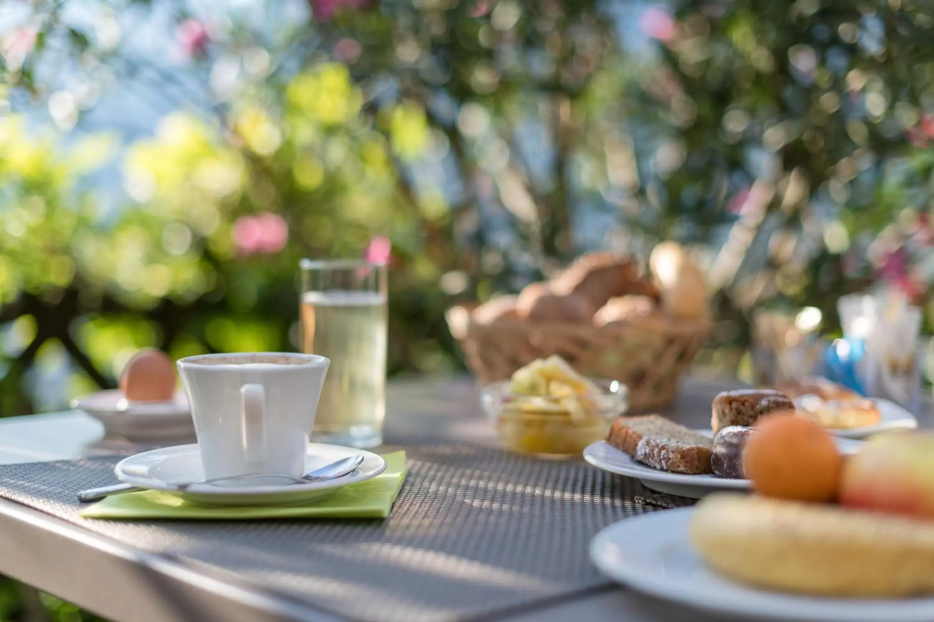 Food and drinks, Breakfast in Garni Hotel Ritterhof