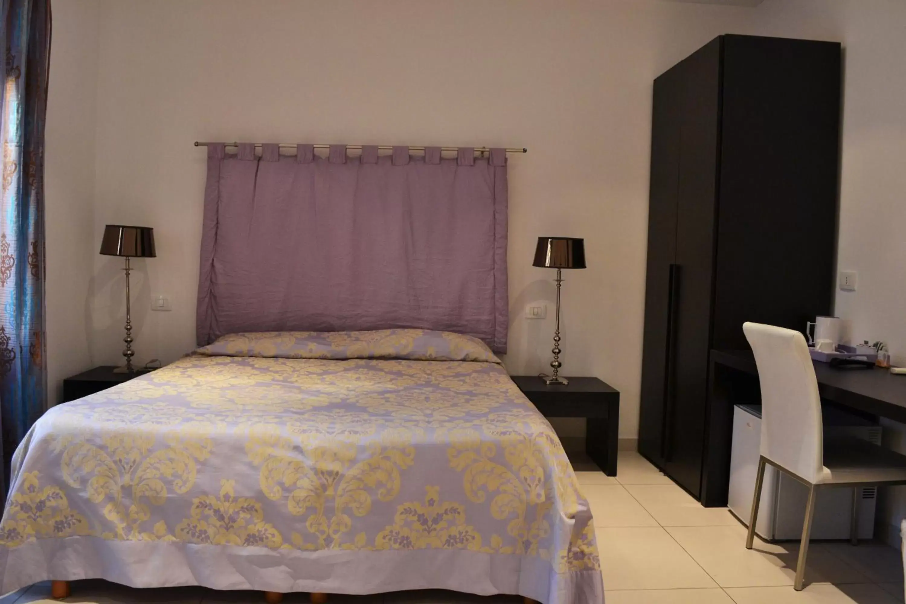 Bedroom, Bed in Casa Canale