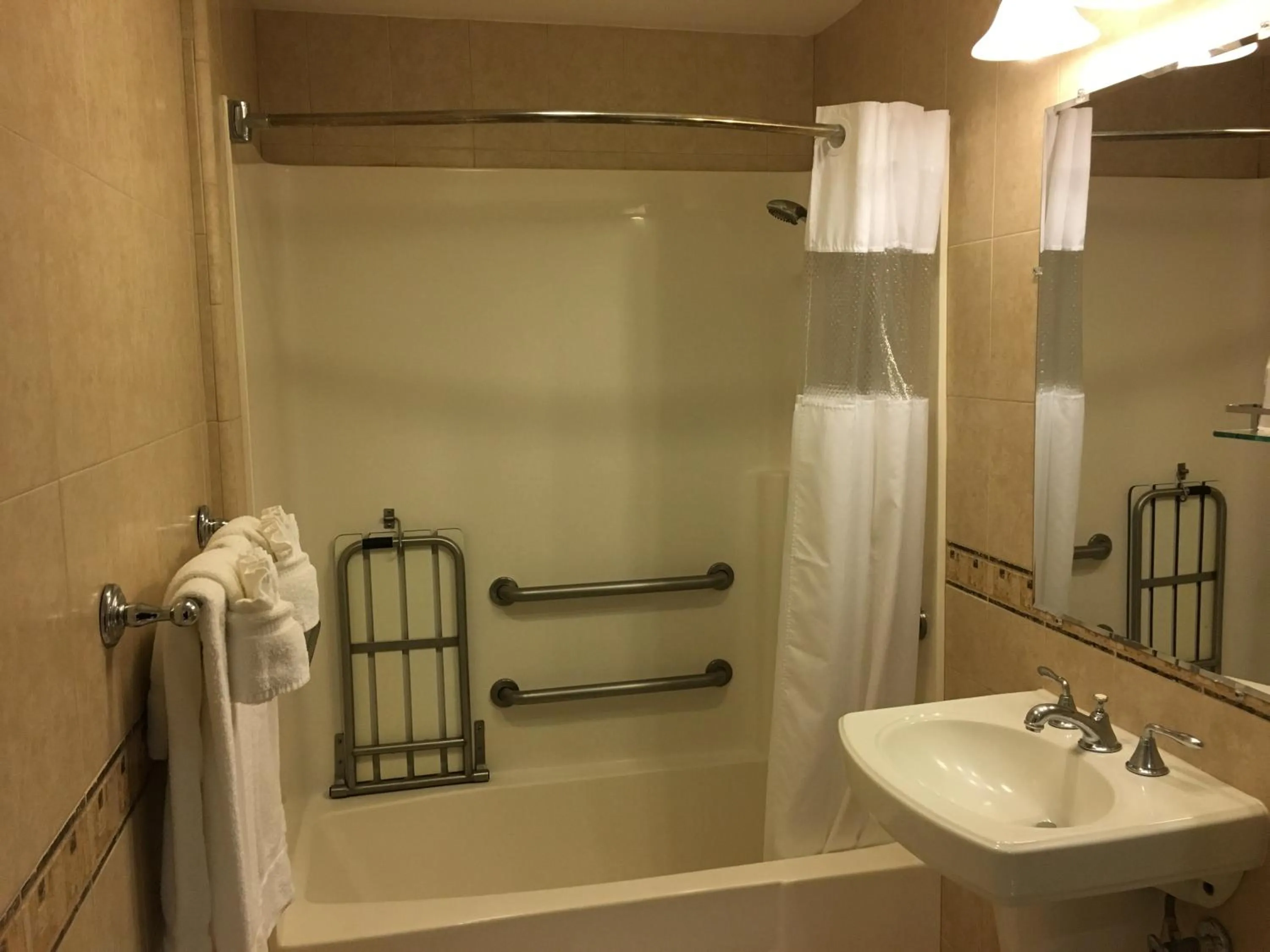 Bathroom in The Eagle Inn