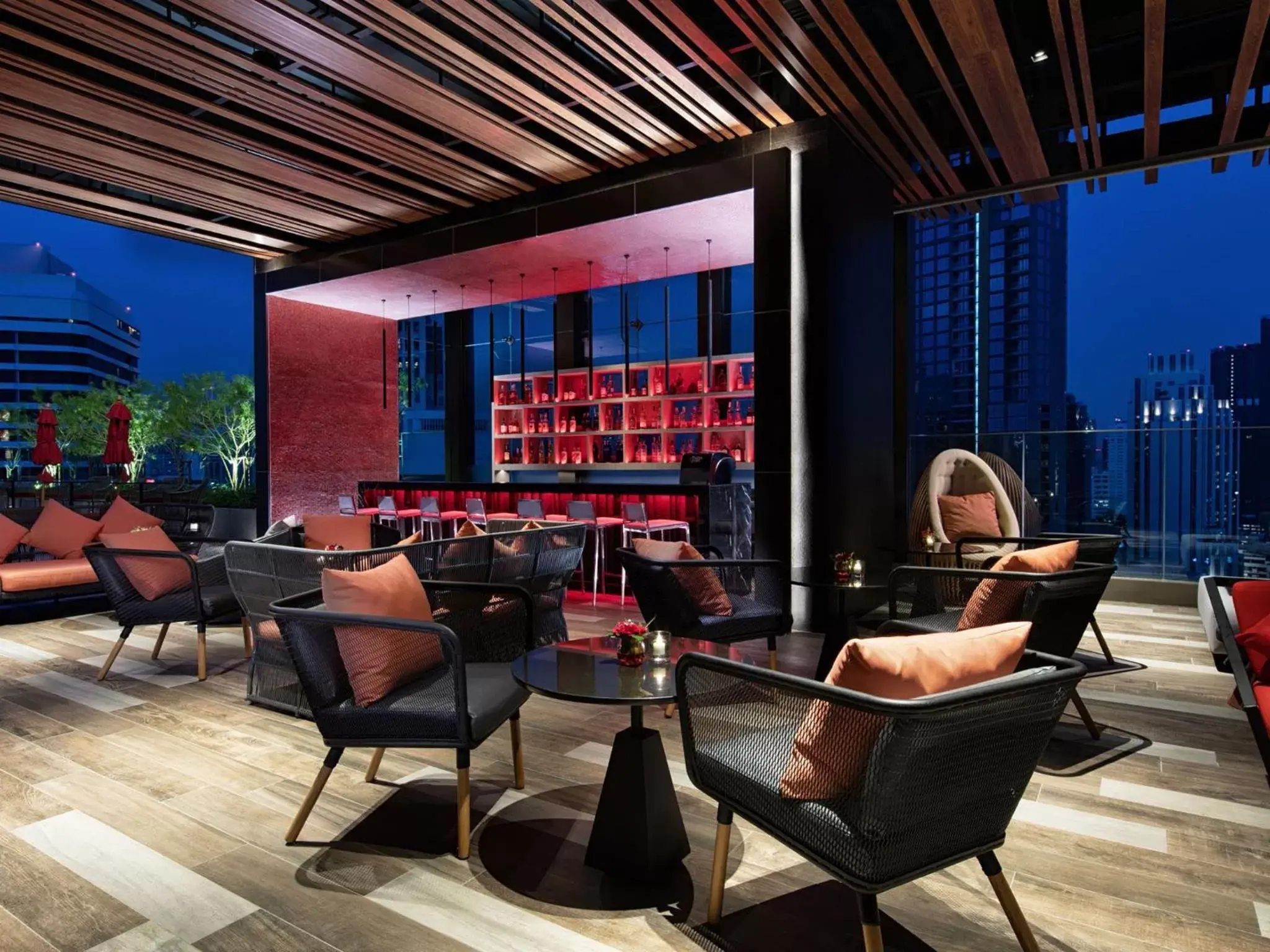Lounge or bar, Restaurant/Places to Eat in ibis Styles Bangkok Sukhumvit 4