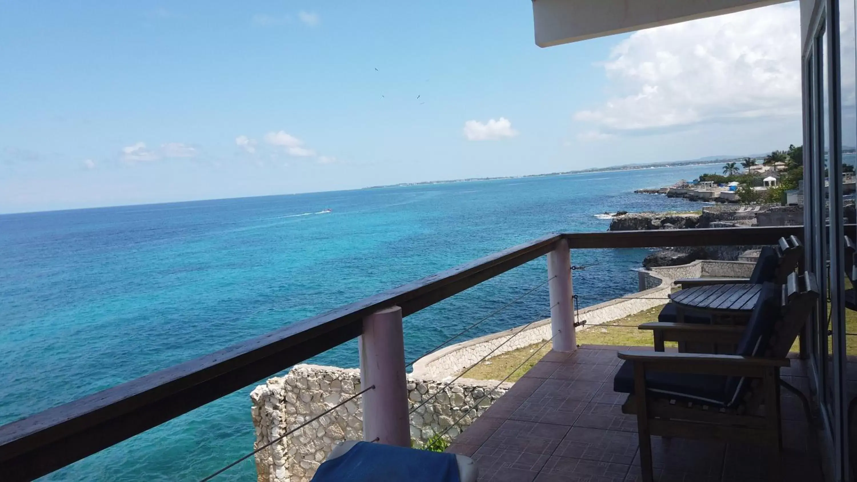 Balcony/Terrace, Sea View in Home Sweet Home Resort