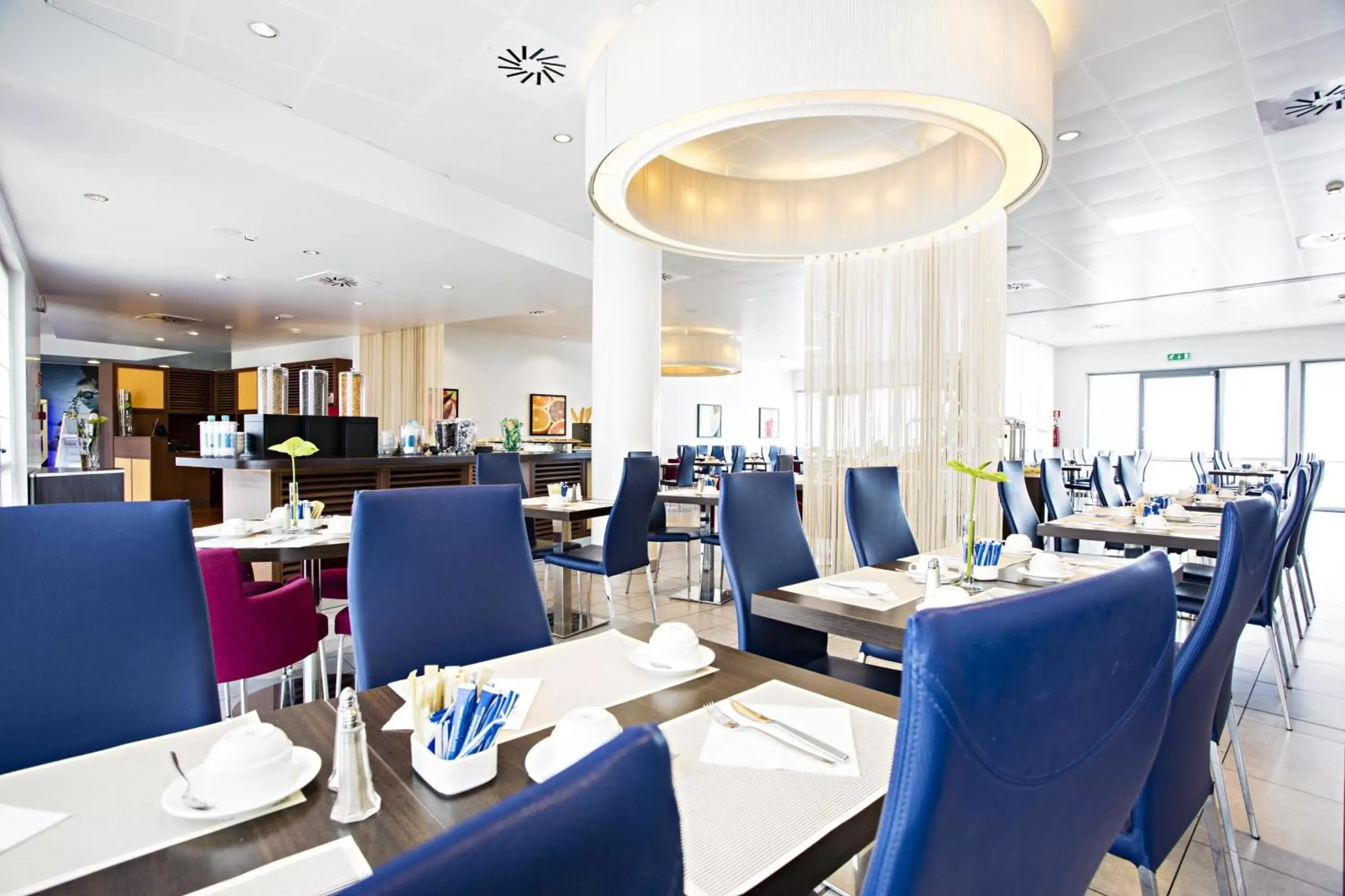 Restaurant/Places to Eat in Novotel Milano Malpensa Aeroporto