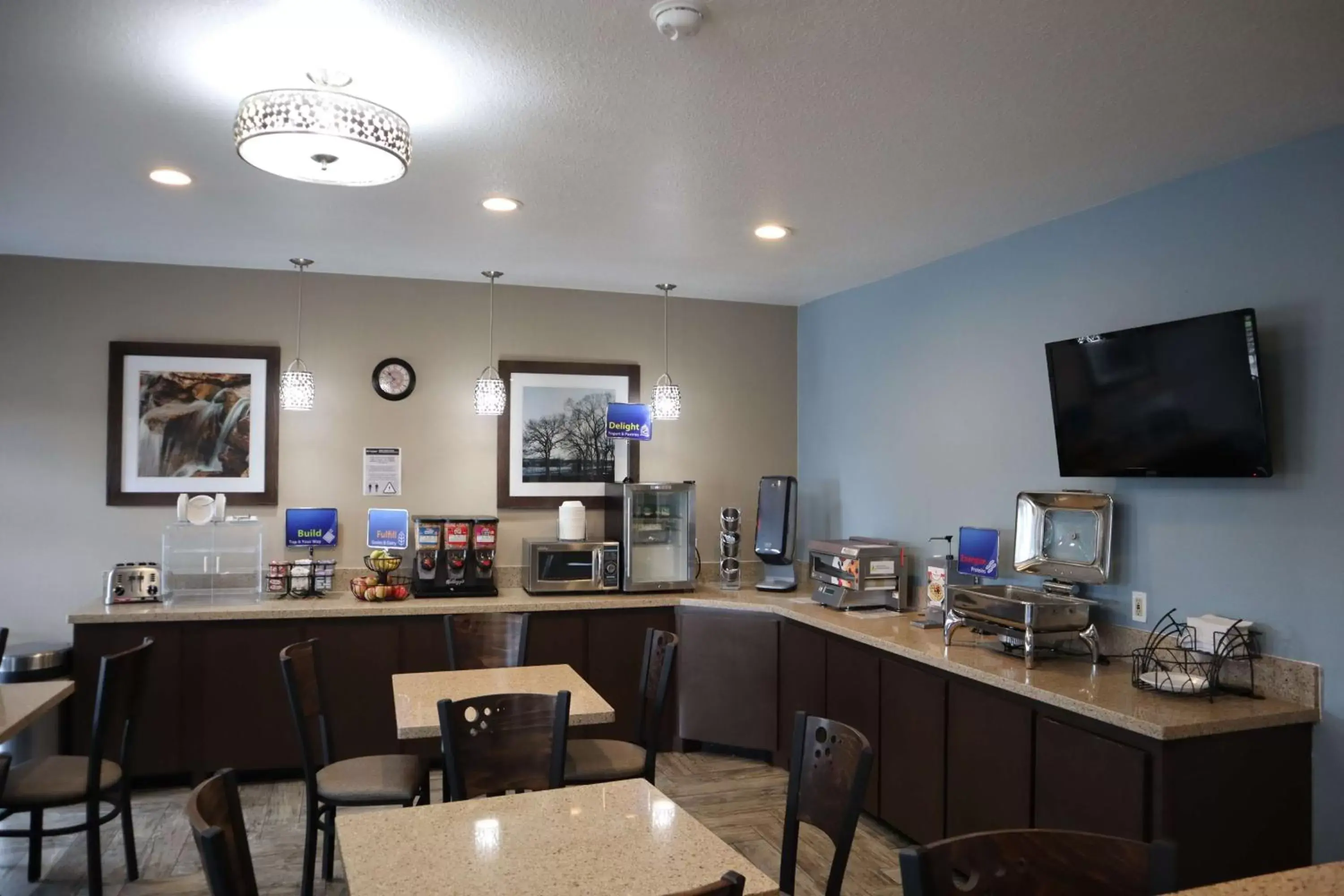 Restaurant/Places to Eat in Best Western Lake Conroe