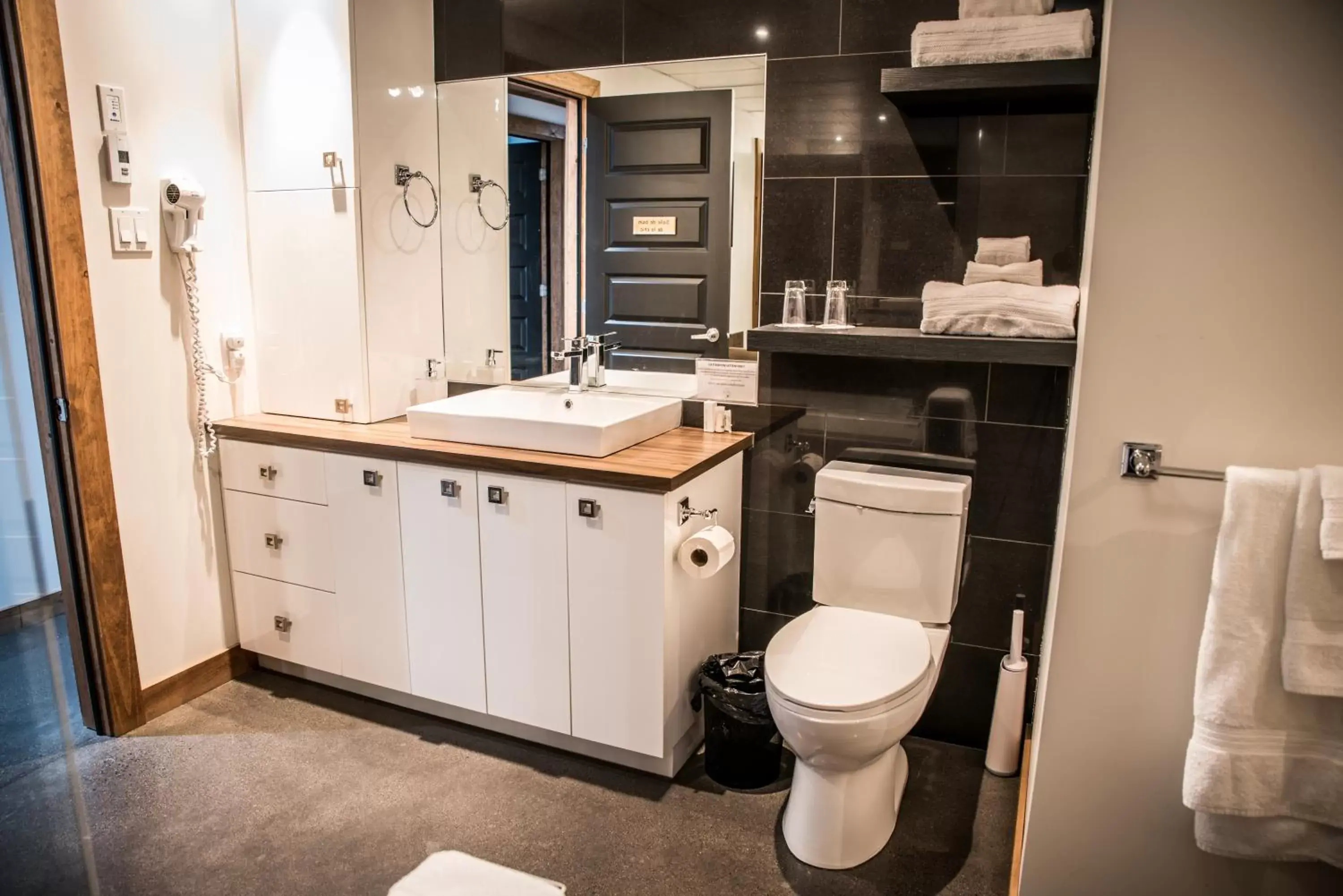 Bathroom in Gîte du Haut des Arbres