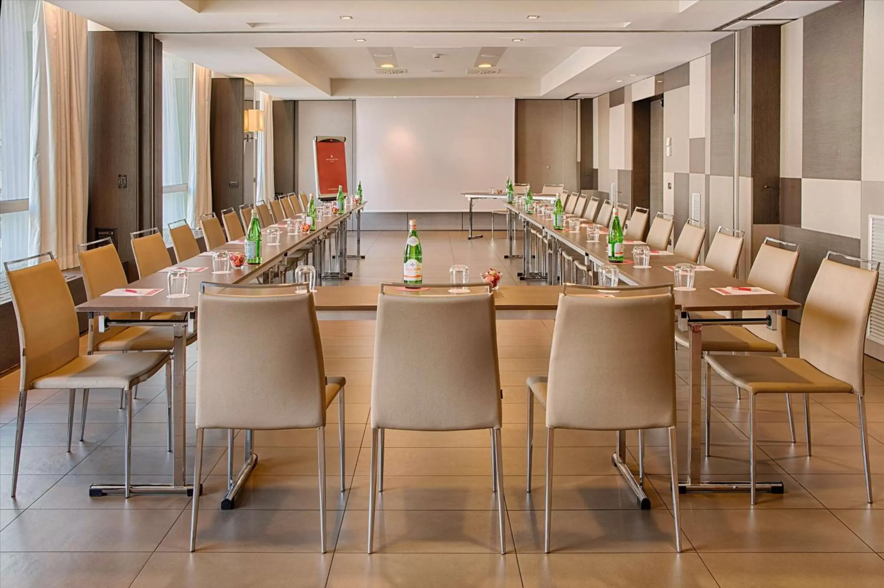 Meeting/conference room in NH Collection Milano President