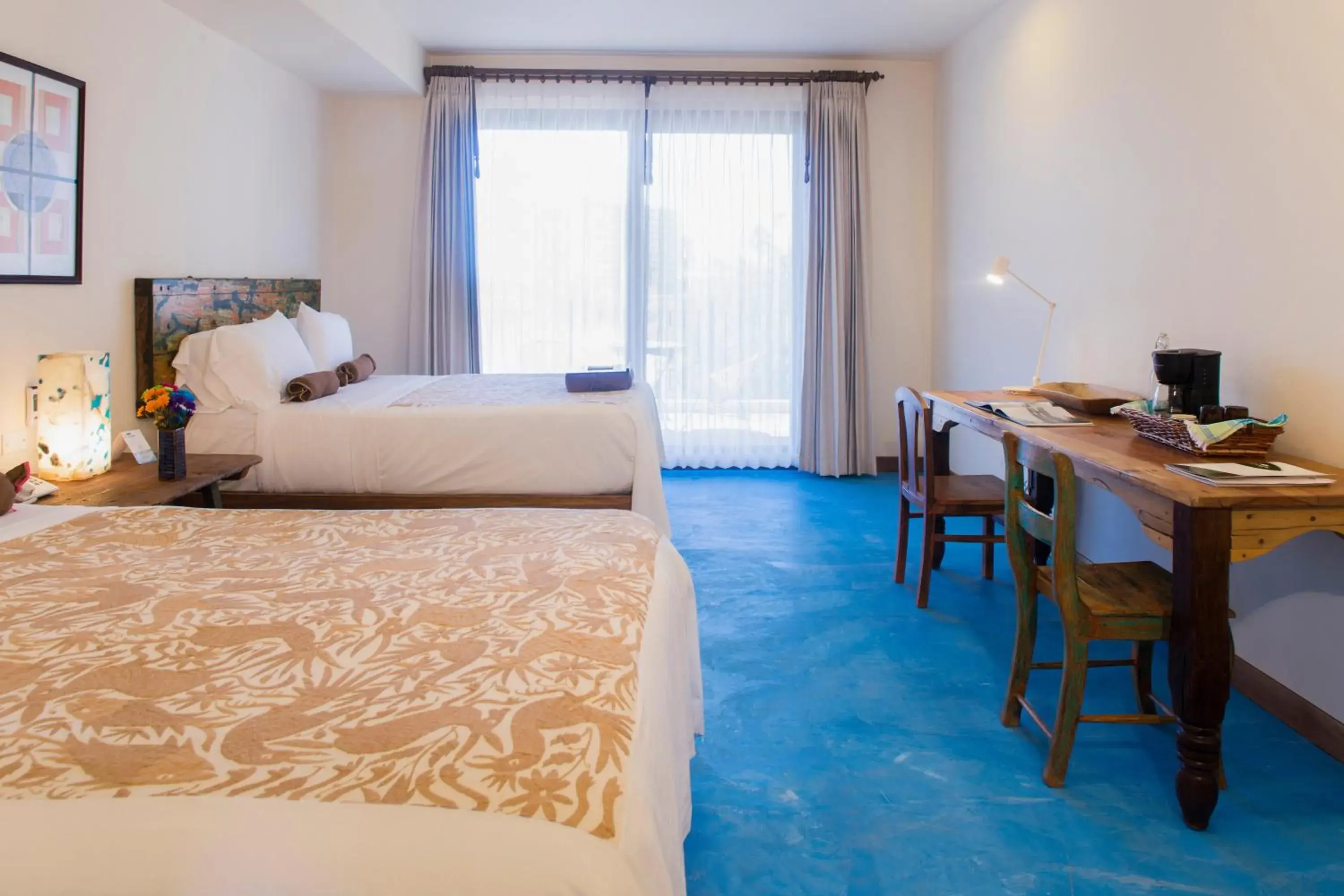 Photo of the whole room, Bed in Marea La Paz Photo of the whole room, Bed in Marea La Paz