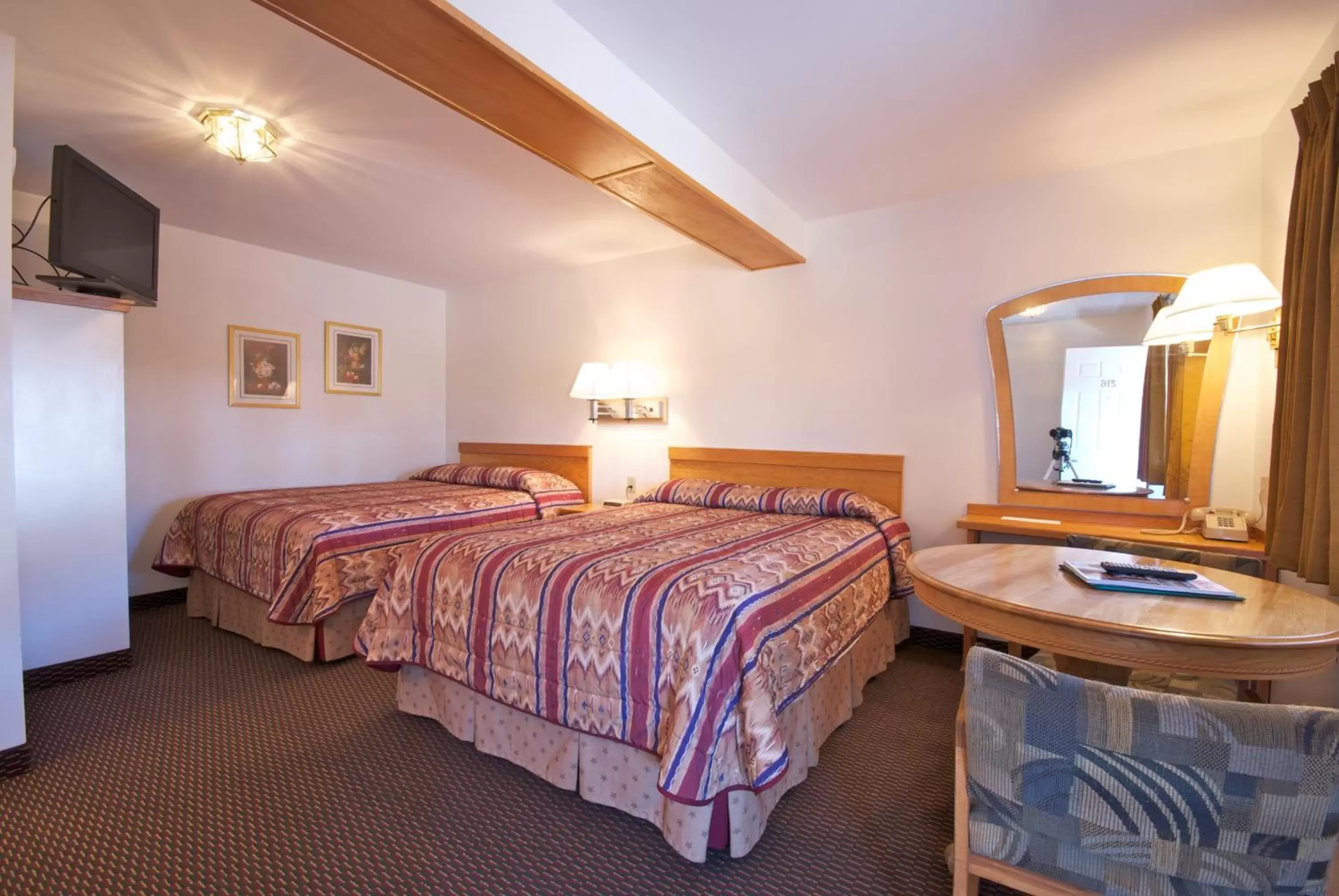 Bedroom, Bed in Nordic Lodge