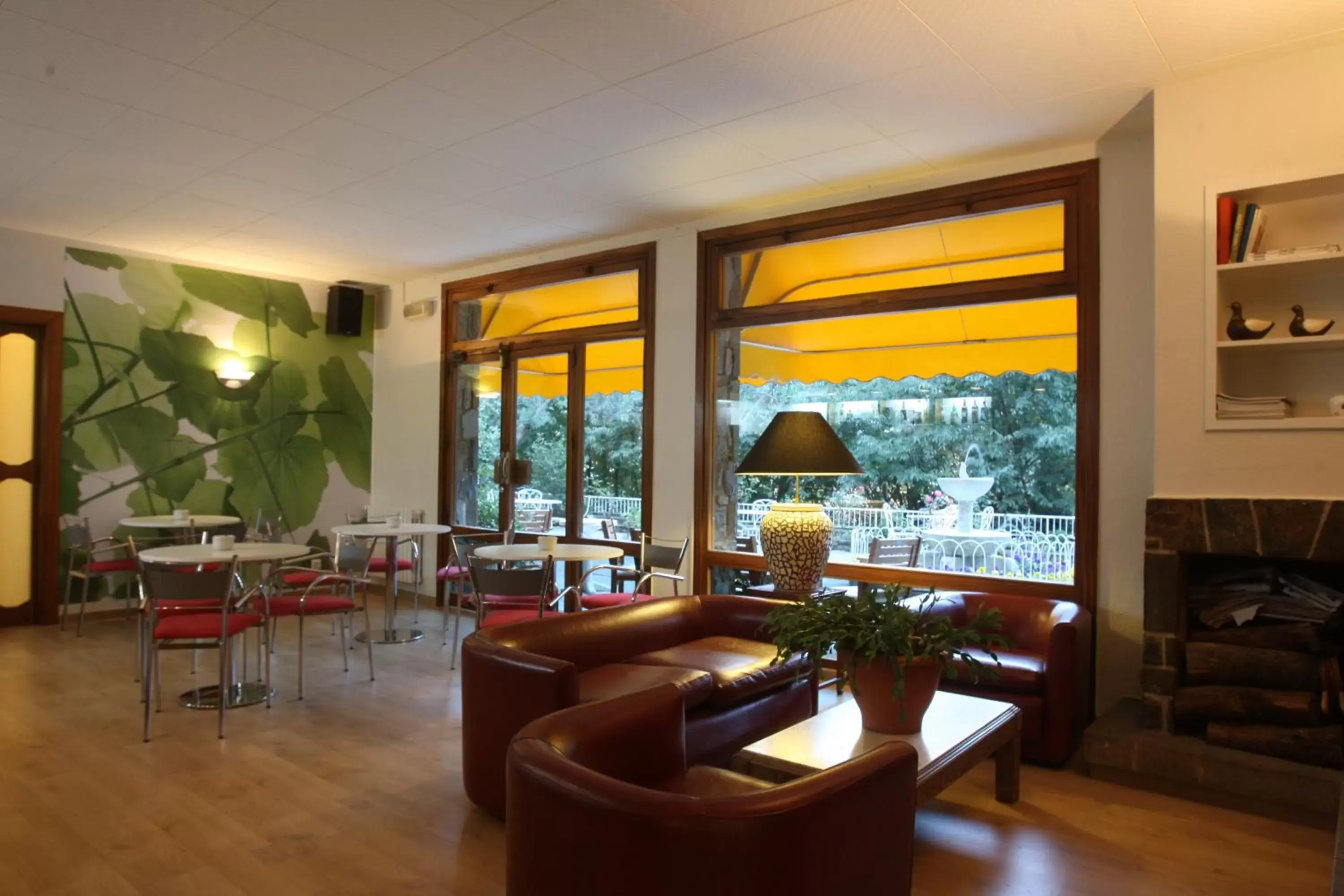Lounge or bar in Hotel Sol-Park
