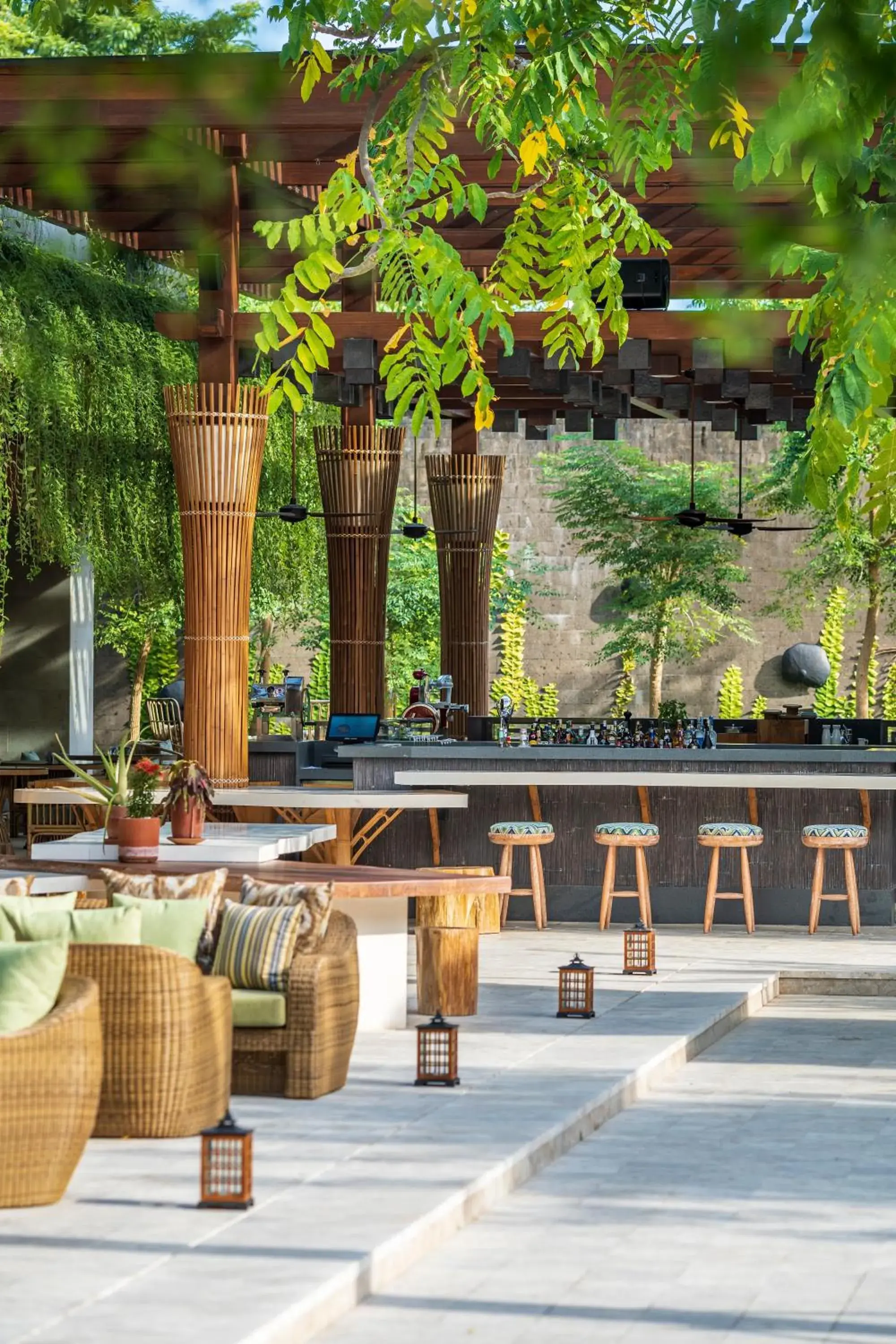 Restaurant/places to eat in Andaz Bali - a Concept by Hyatt