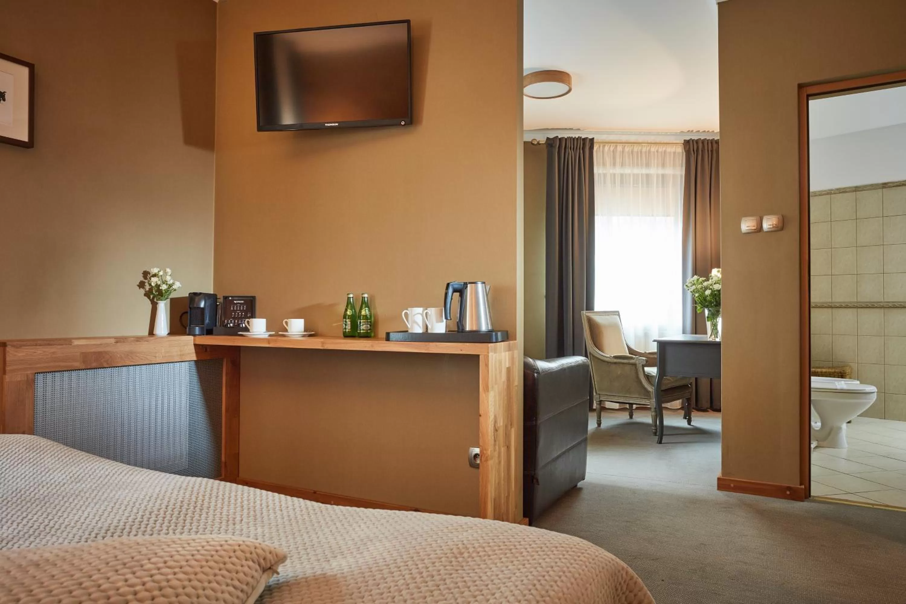 Toilet, Bed in Hotel Batory