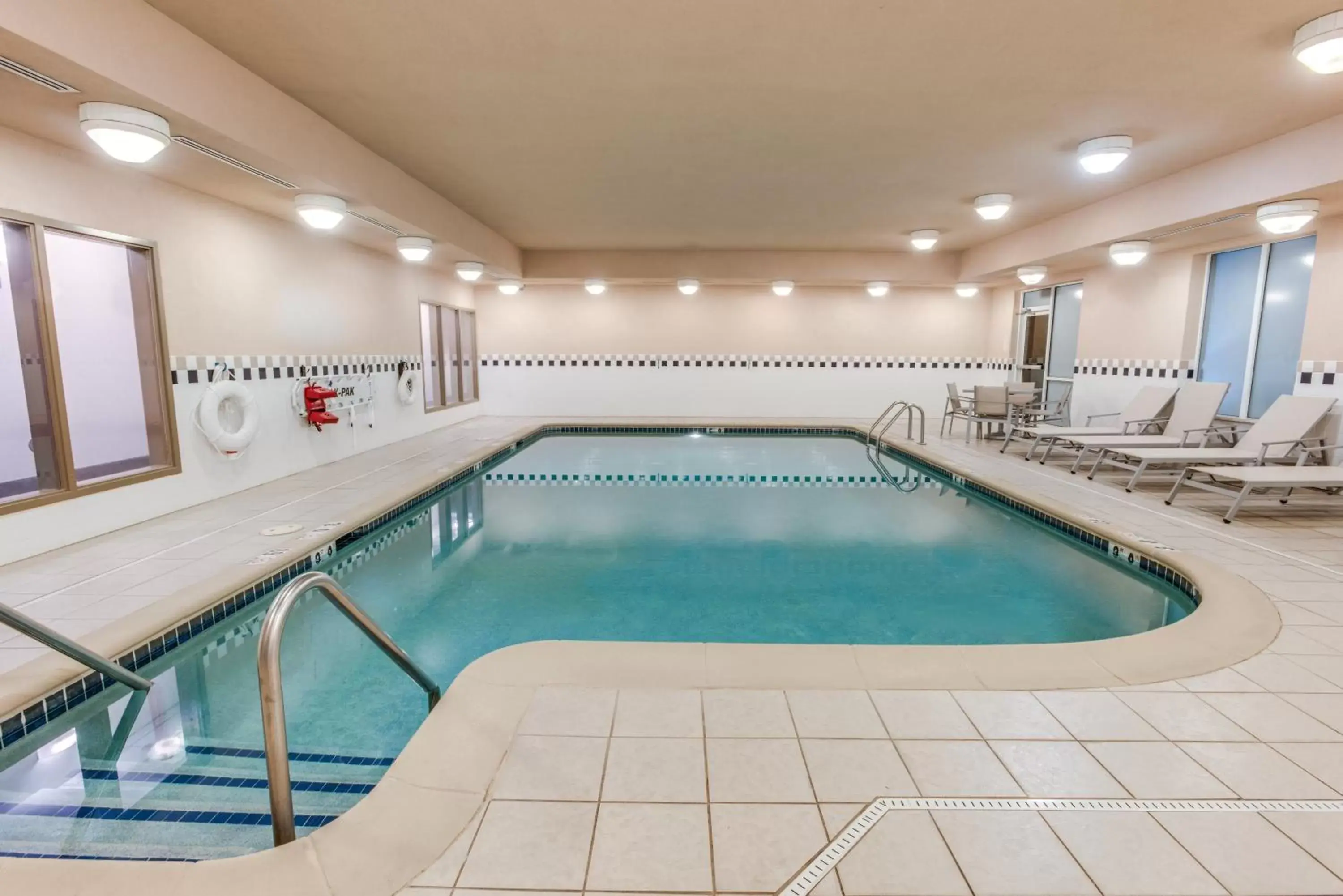 Swimming Pool in Holiday Inn Express Hotel & Suites Bethlehem, an IHG Hotel