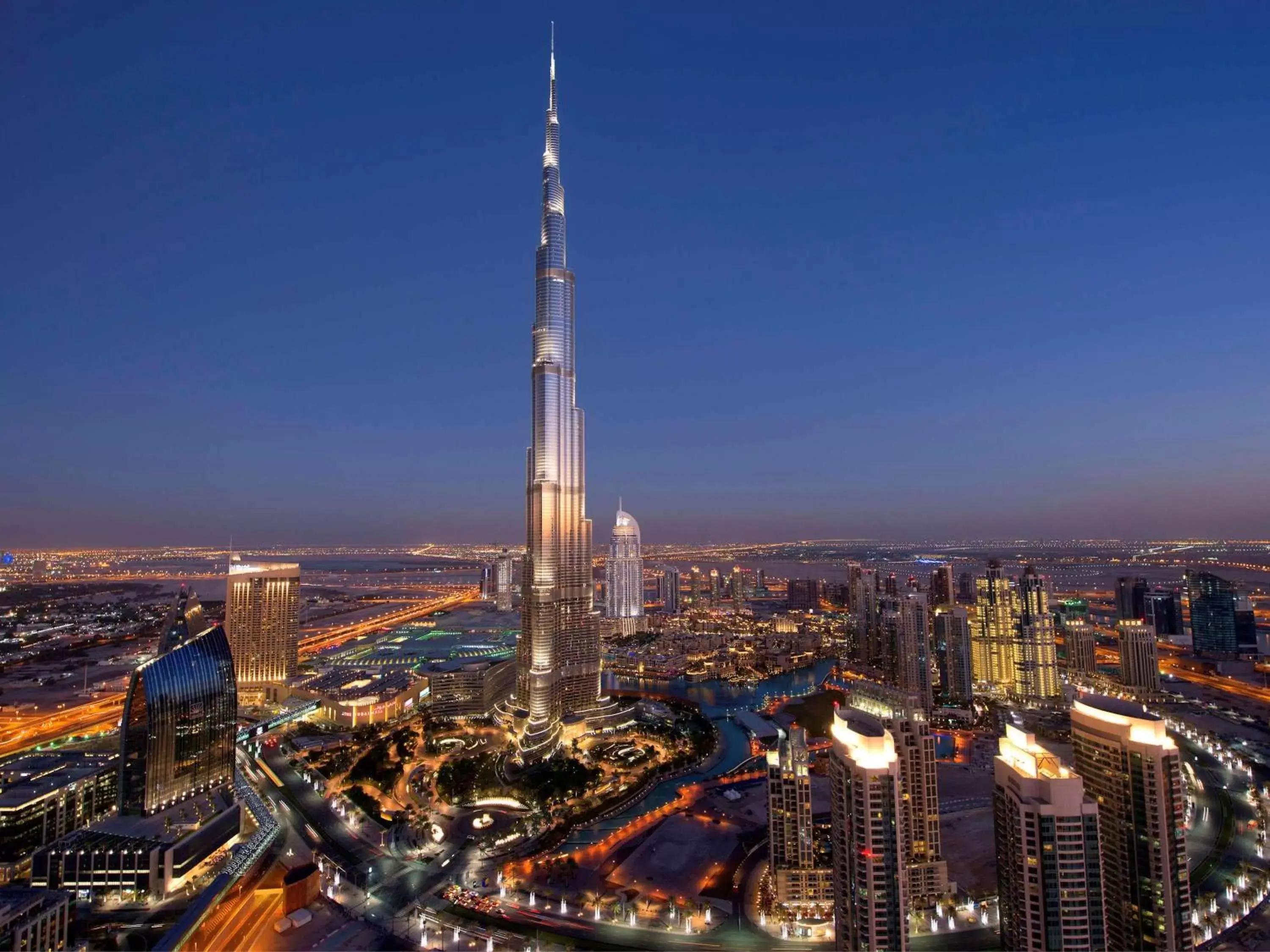 Property building, Bird's-eye View in Swissôtel Al Murooj Dubai