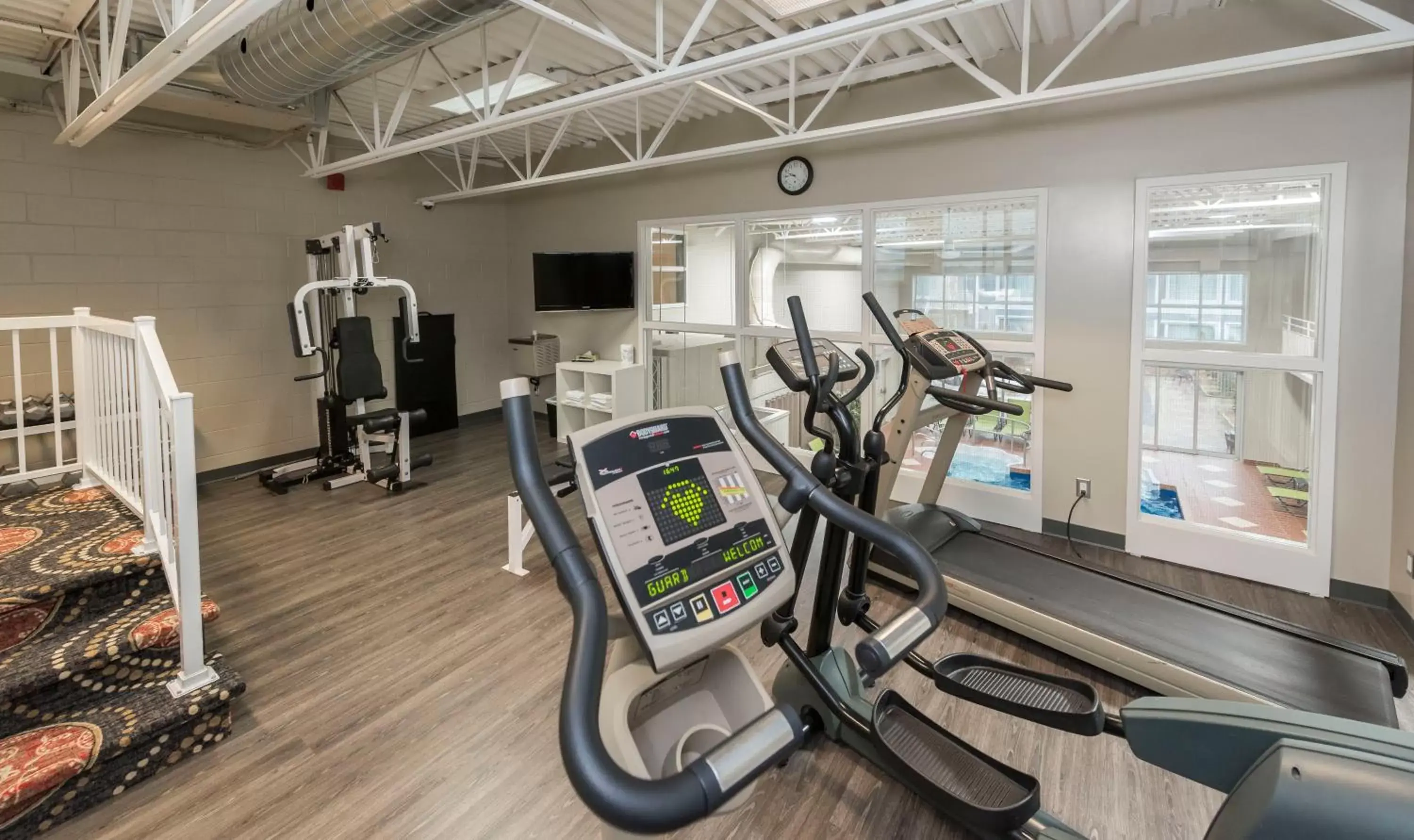 Fitness centre/facilities, Fitness Center/Facilities in Hotel & Suites Le Dauphin Drummondville