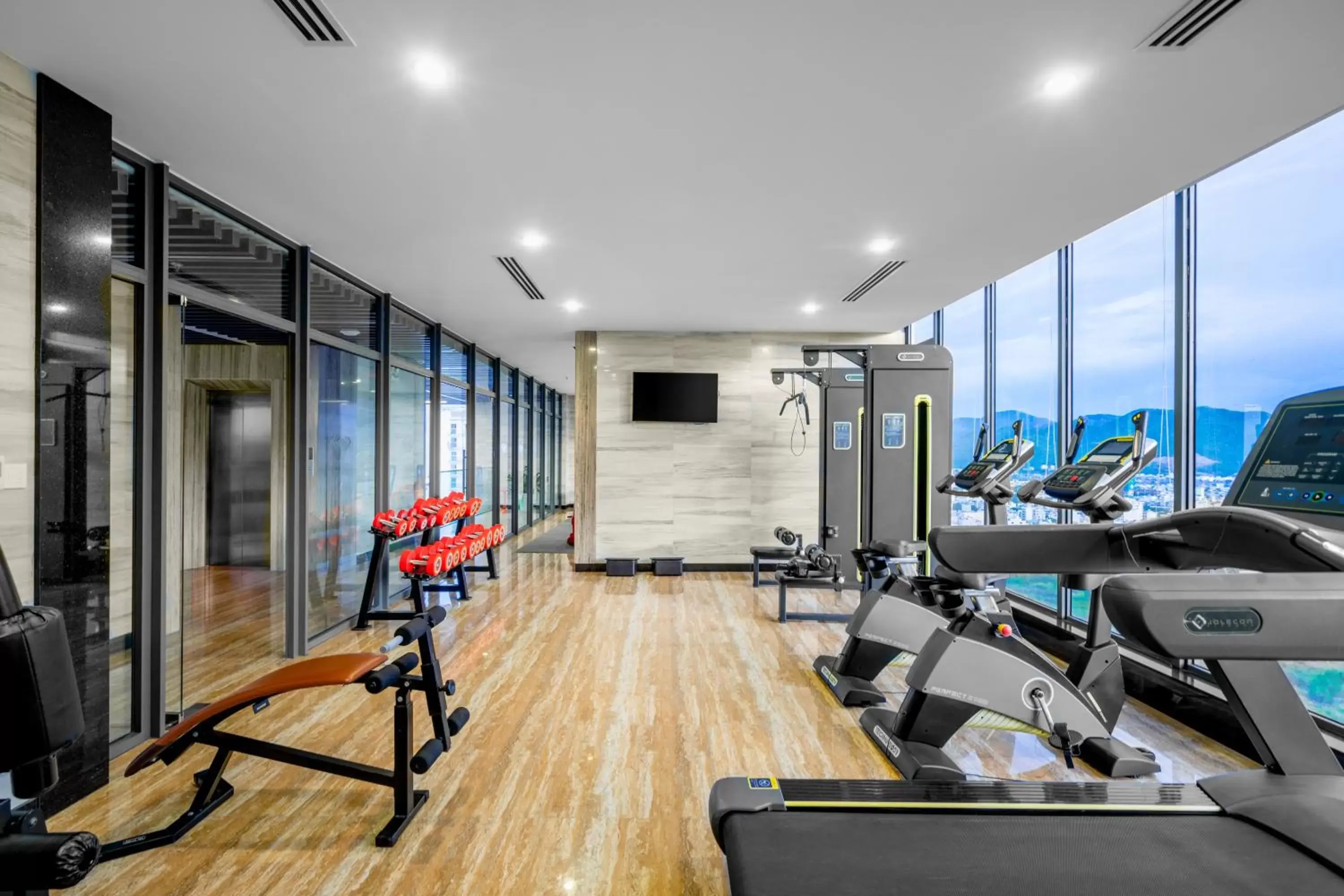 Fitness centre/facilities in Emerald Bay Hotel & Spa