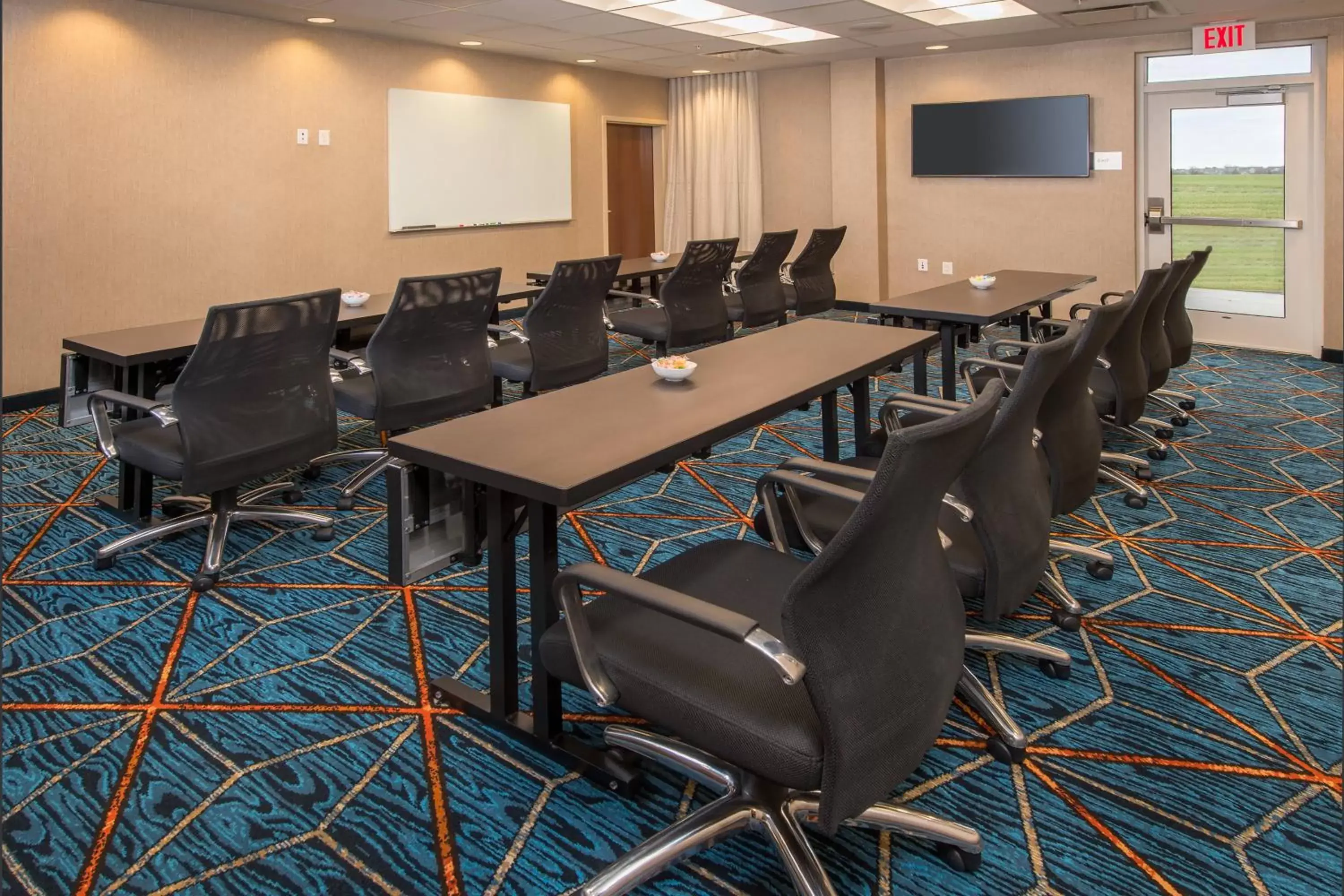 Meeting/conference room in Fairfield Inn & Suites by Marriott Easton