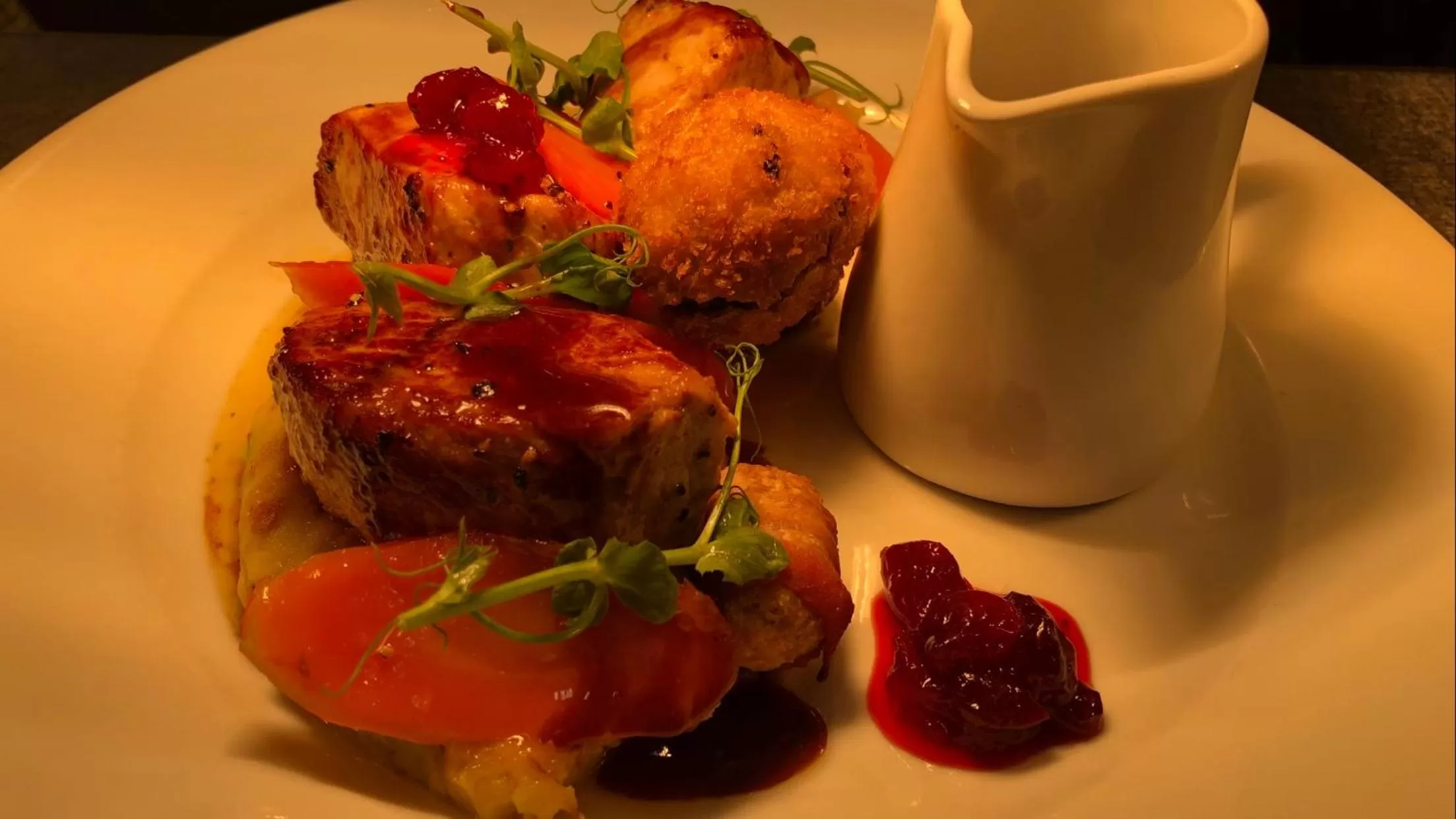 Food and drinks in The Black Swan Hotel