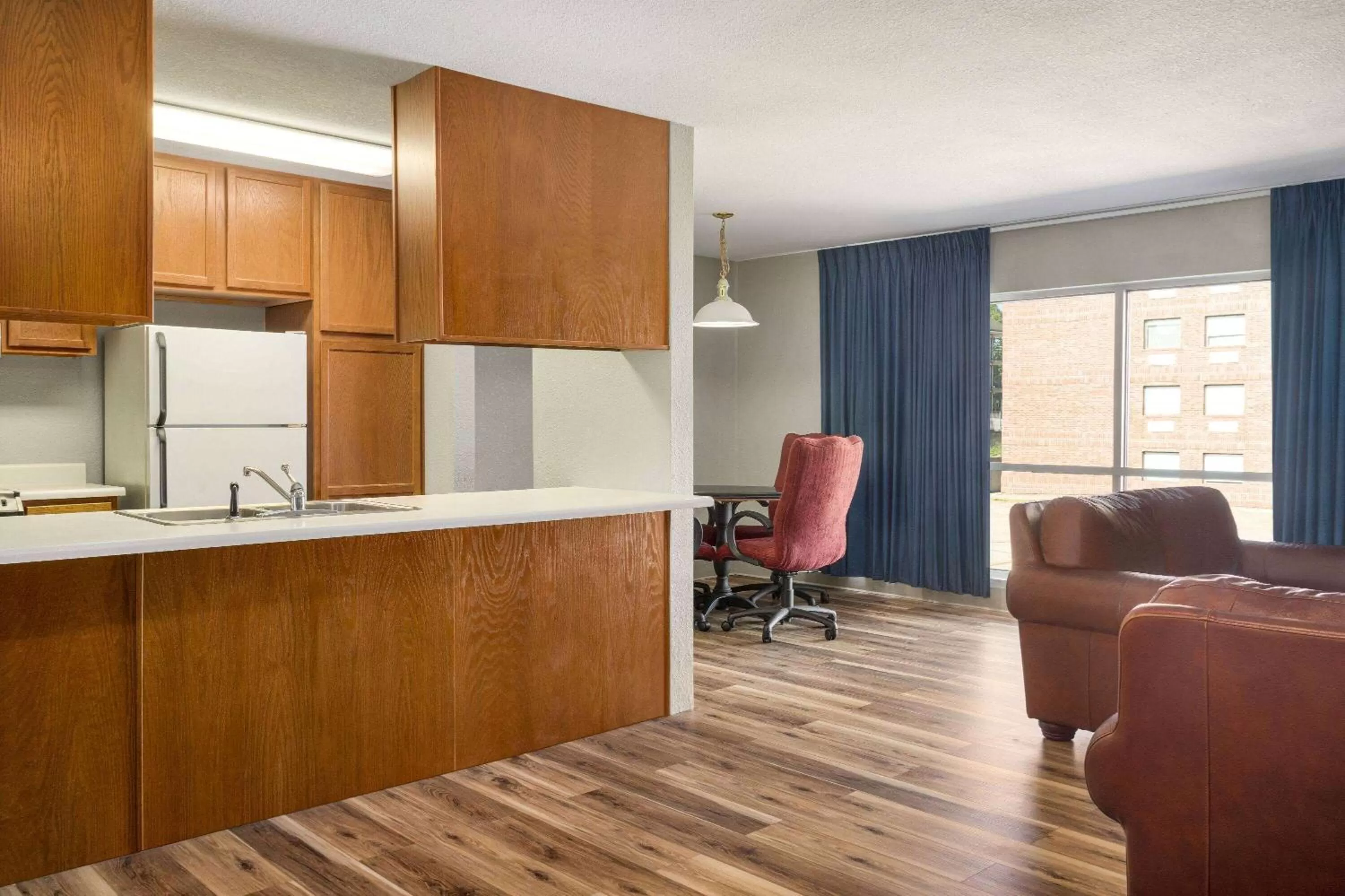 Kitchen or kitchenette in AmericInn by Wyndham Branson & Conference Center
