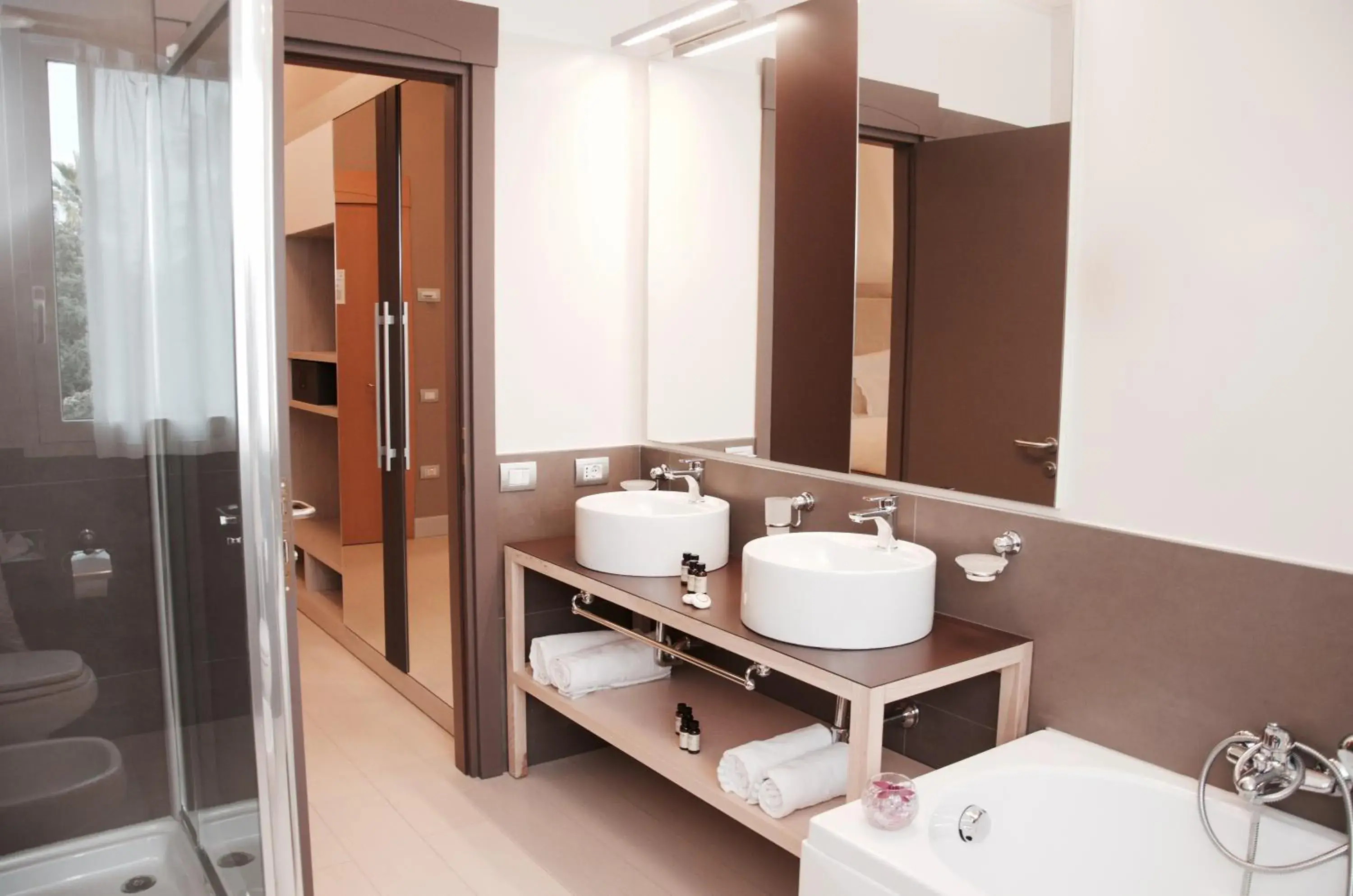 Property building, Bathroom in Pullman Timi Ama Sardegna