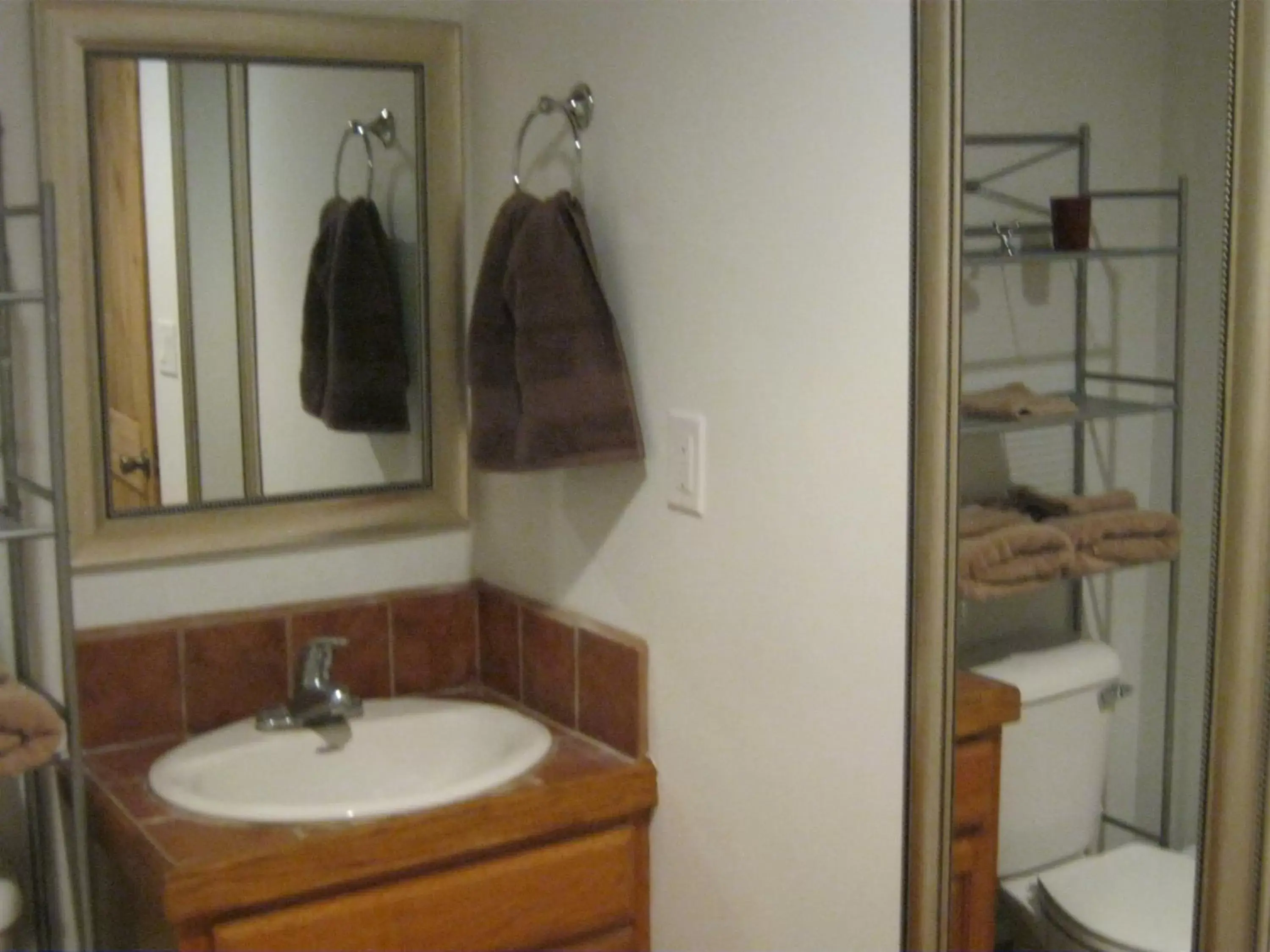 Bathroom in Shady Brook Inn Village/Resort