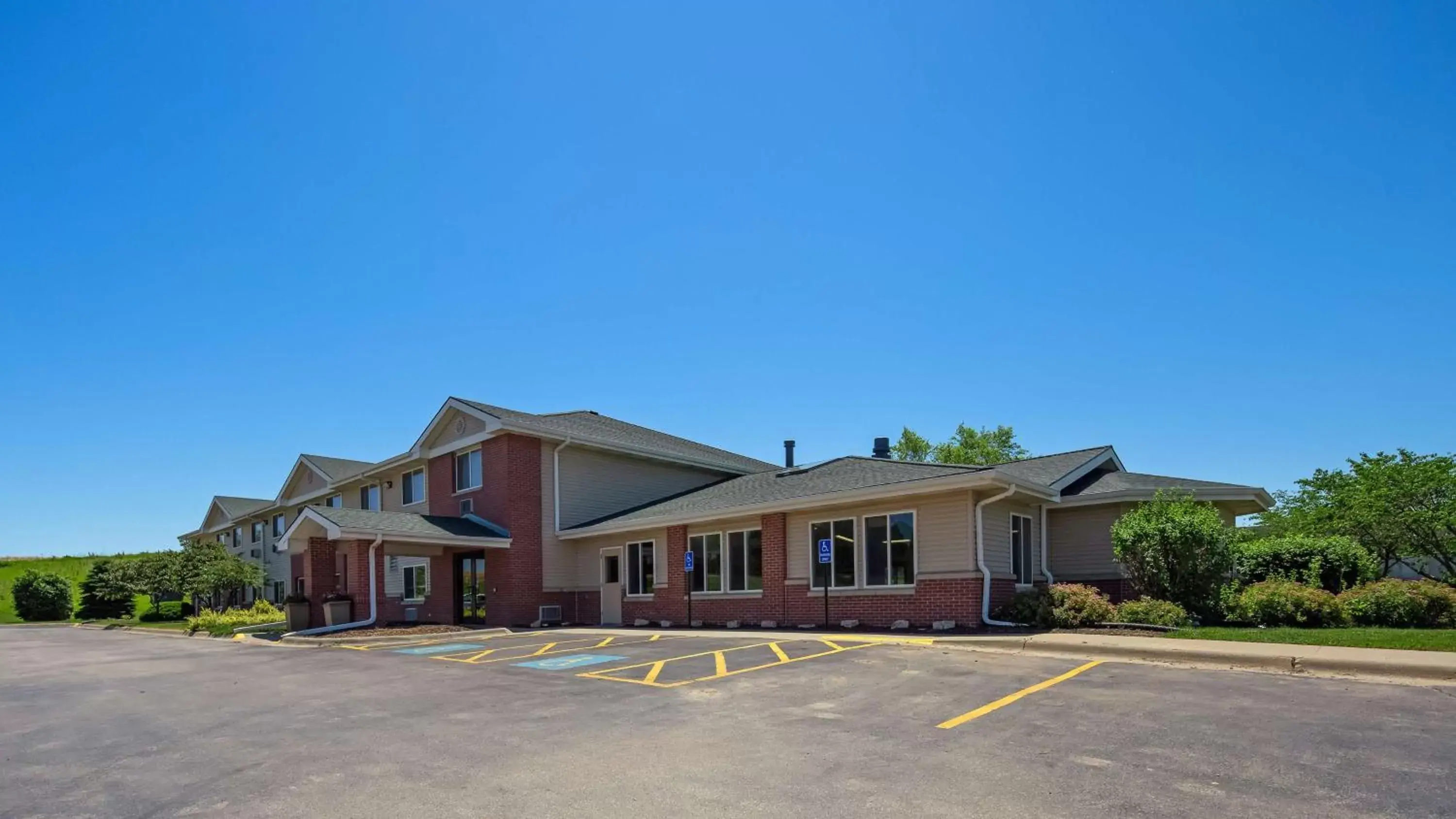 Property Building in Best Western Nebraska City Inn